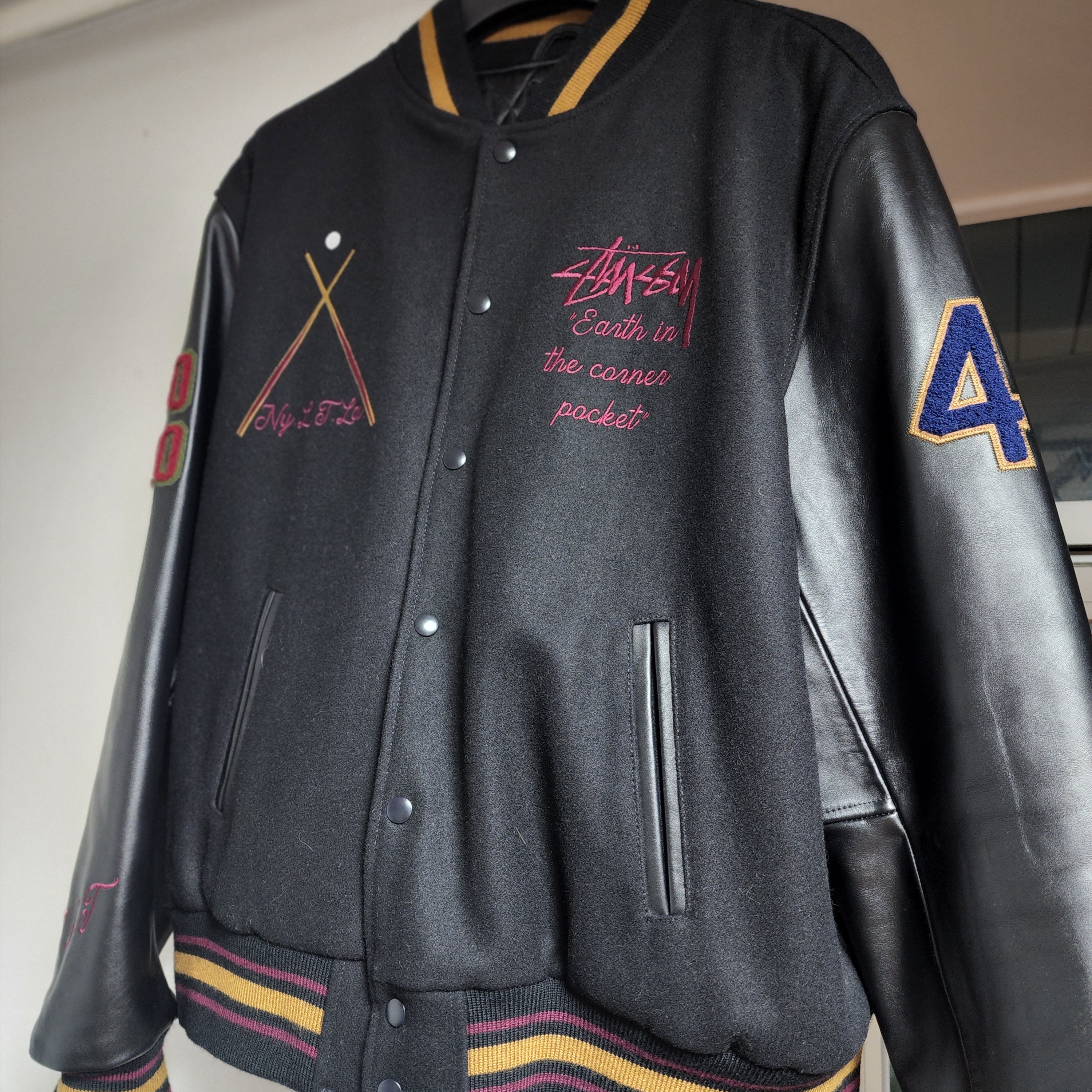 Stussy 40th Anniversary IST Jacket (Ny.LT.La) 착용 스타일