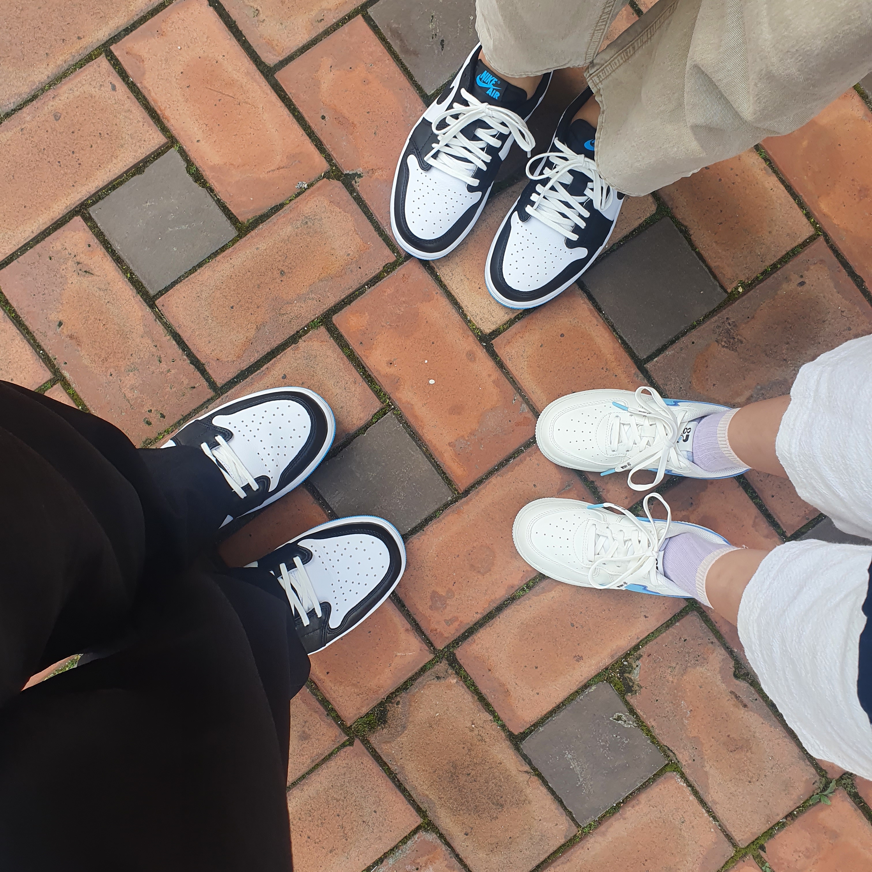 Jordan 1 Retro Low OG Black and Dark Powder Blue, (W) Jordan 1 Retro Low OG Black and Dark Powder Blue 착용 스타일
