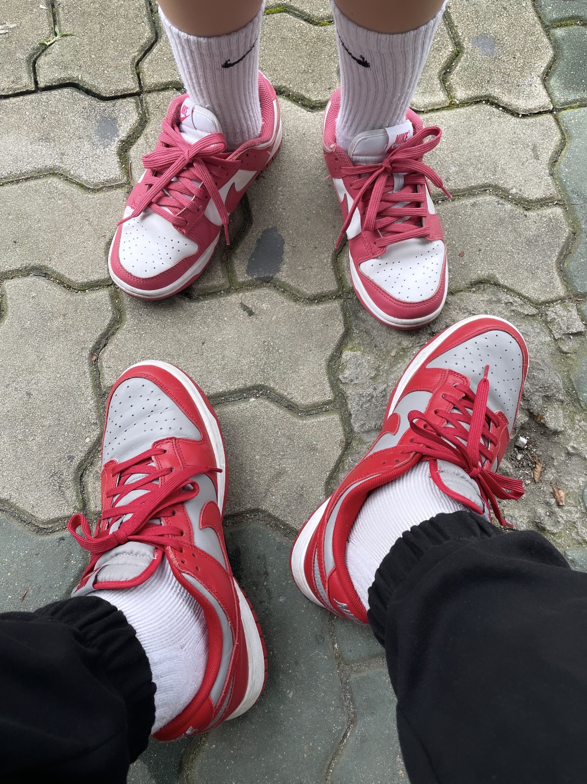 Nike Dunk Low Retro Medium Grey, (W) Nike Dunk Low Archeo Pink 착용 스타일