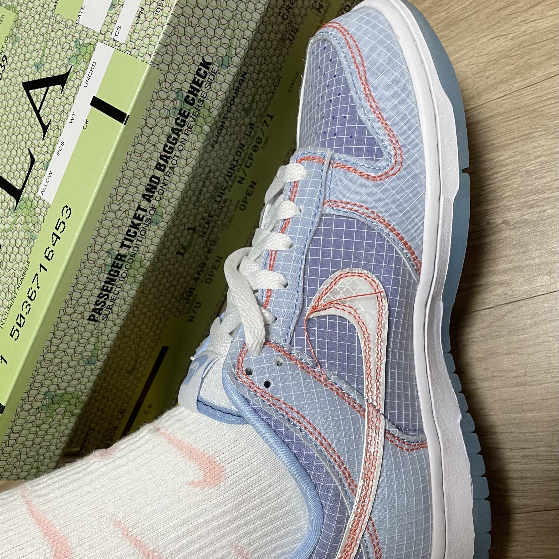 Nike x Union Dunk Low Passport Pack Argon, (Kids) Nike Everyday Plus Socks Pink White (6 Pack/Korean Ver.) 착용 스타일