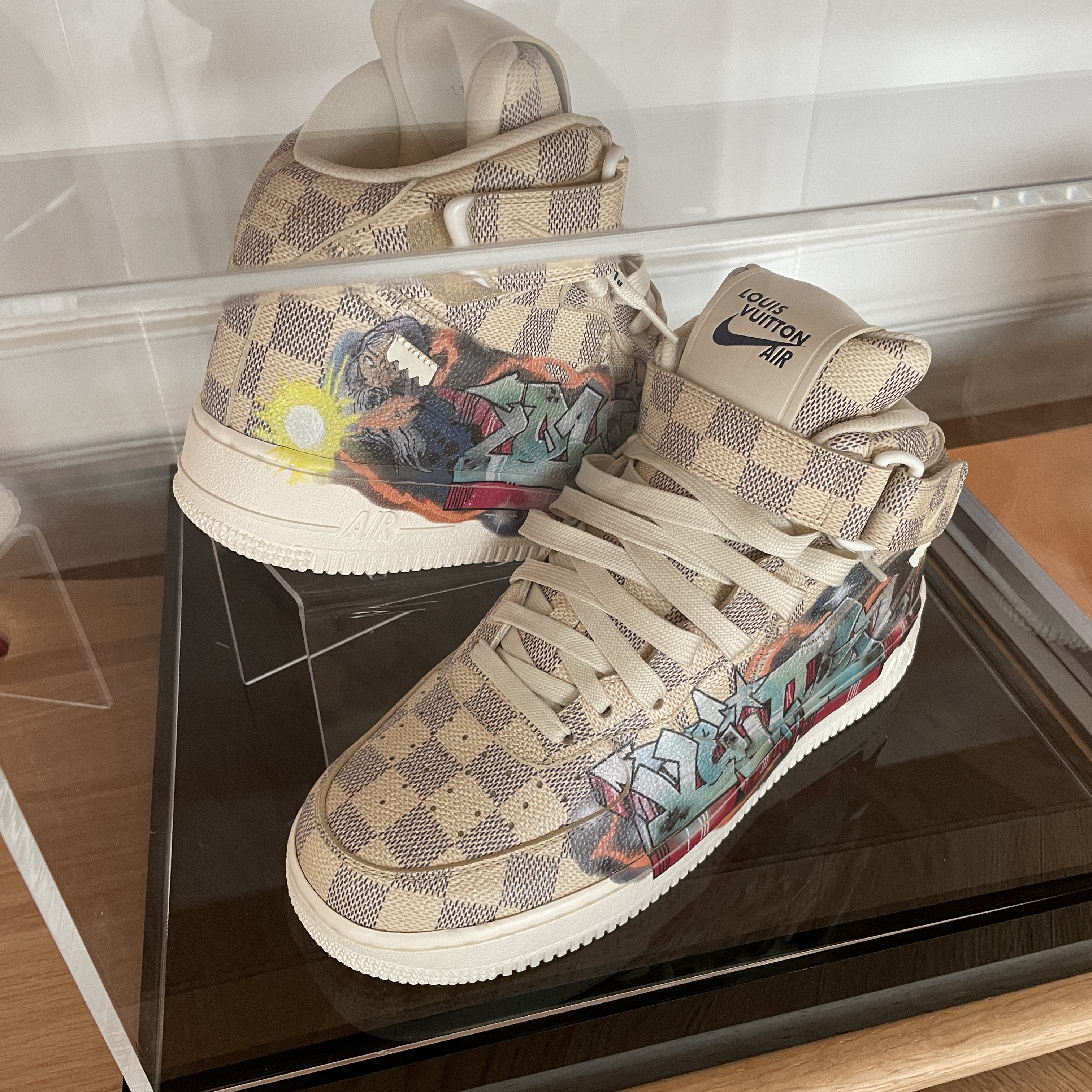 Louis Vuitton x Nike Air Force 1 Mid by Virgil Abloh Sail Multicolor 착용 스타일