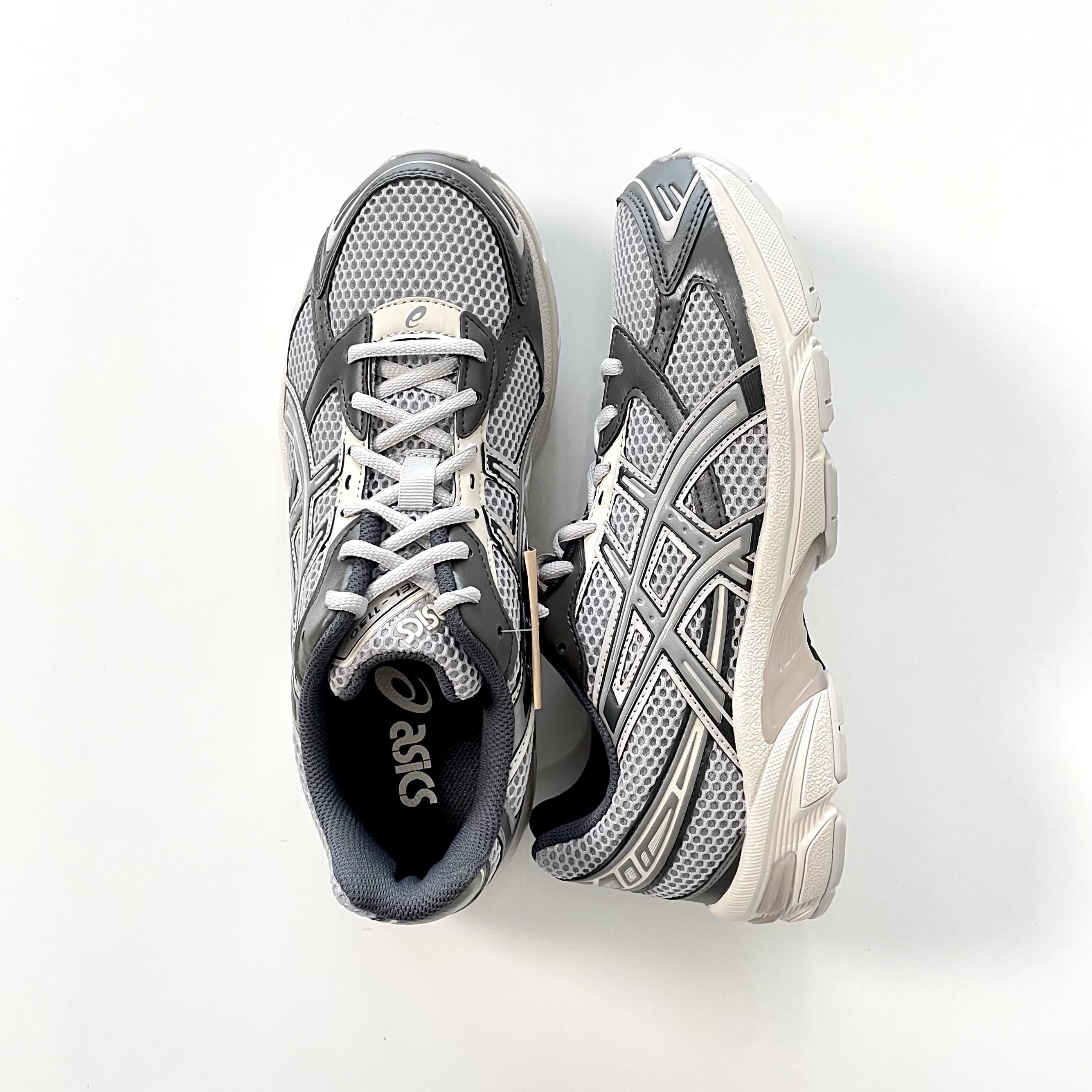 Asics Gel-1130 Oyster Grey Clay Grey 착용 스타일