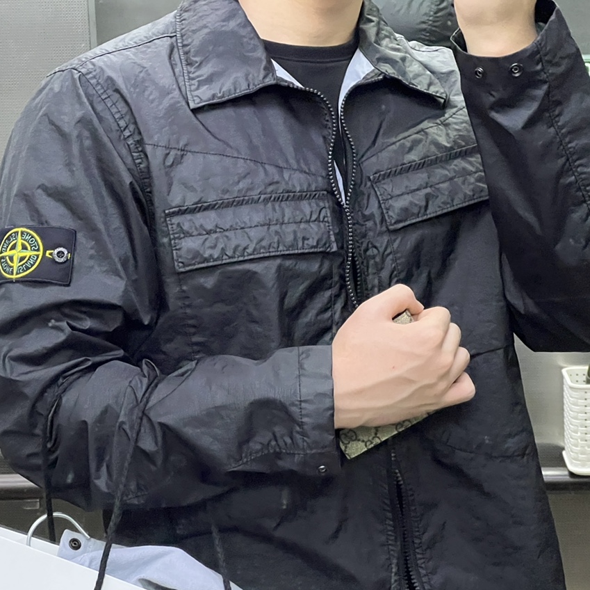 Stone Island 10323 Membrana 3L TC Overshirt Black - 22SS 착용 스타일