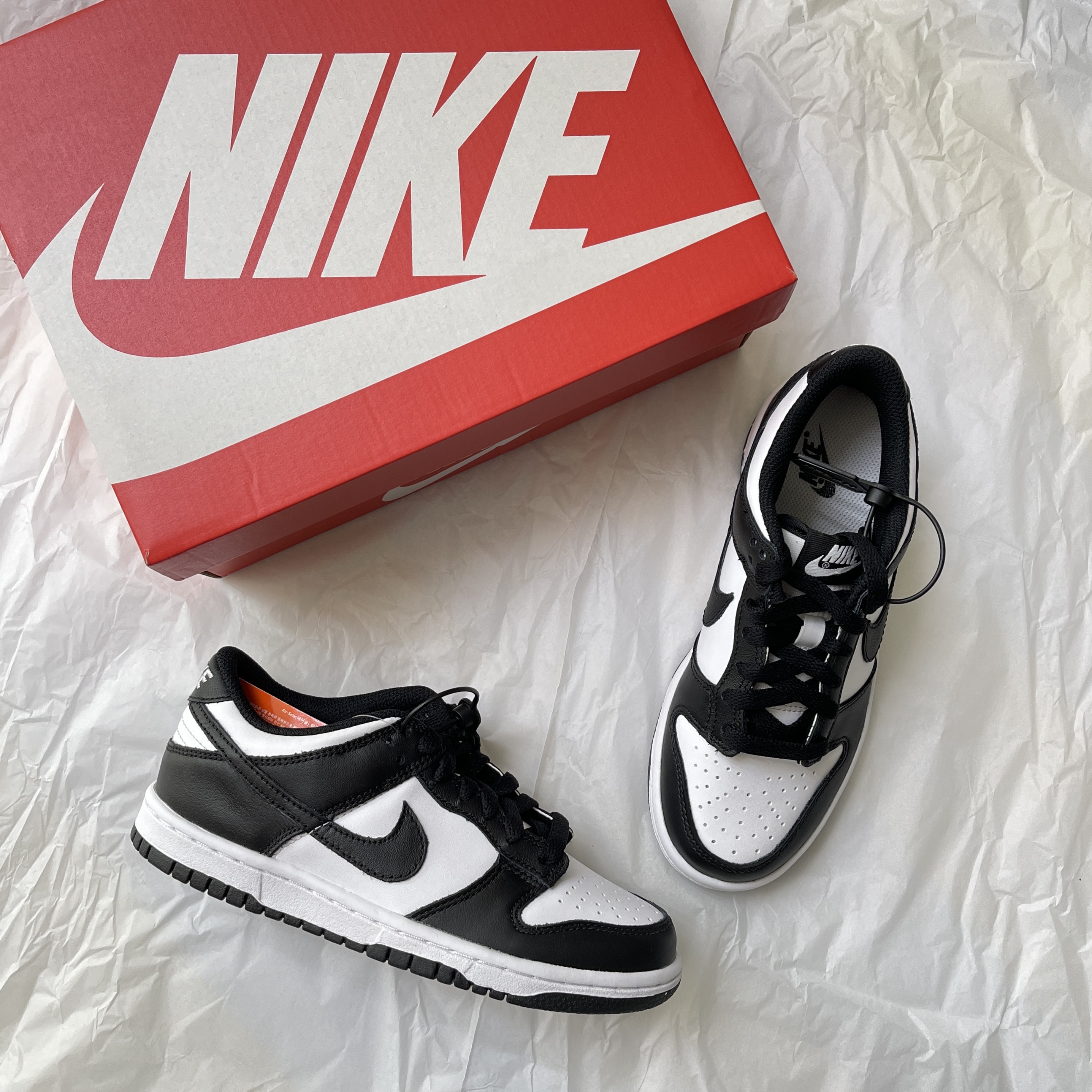 Nike Dunk Low Retro Black 착용 스타일
