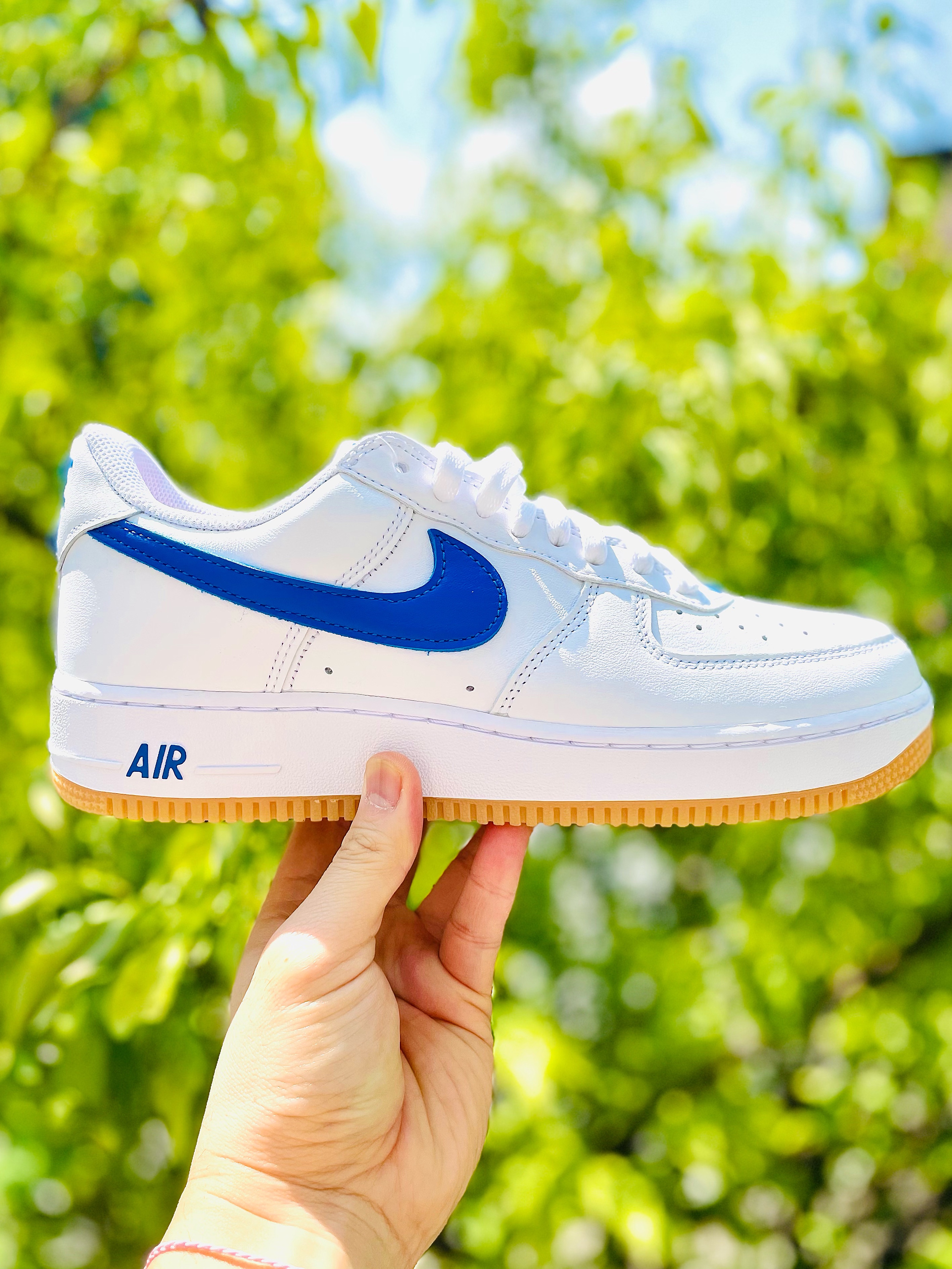 Nike Air Force 1 Low Retro Color of the Month Varsity Royal 착용 스타일