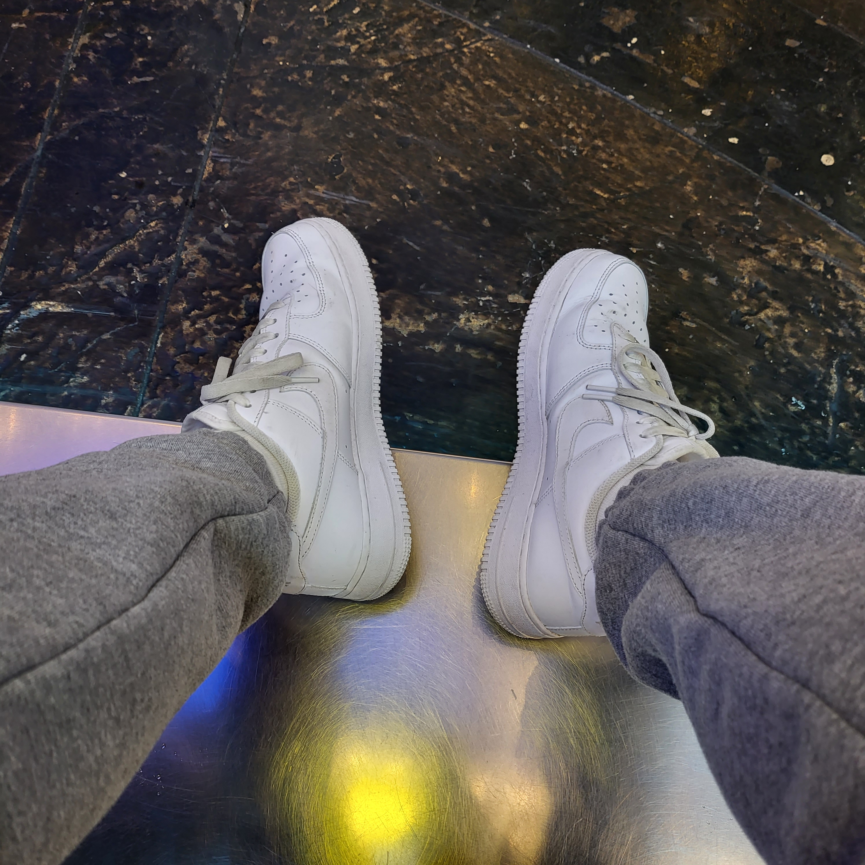 Nike Air Force 1 '07 Low White 착용 스타일