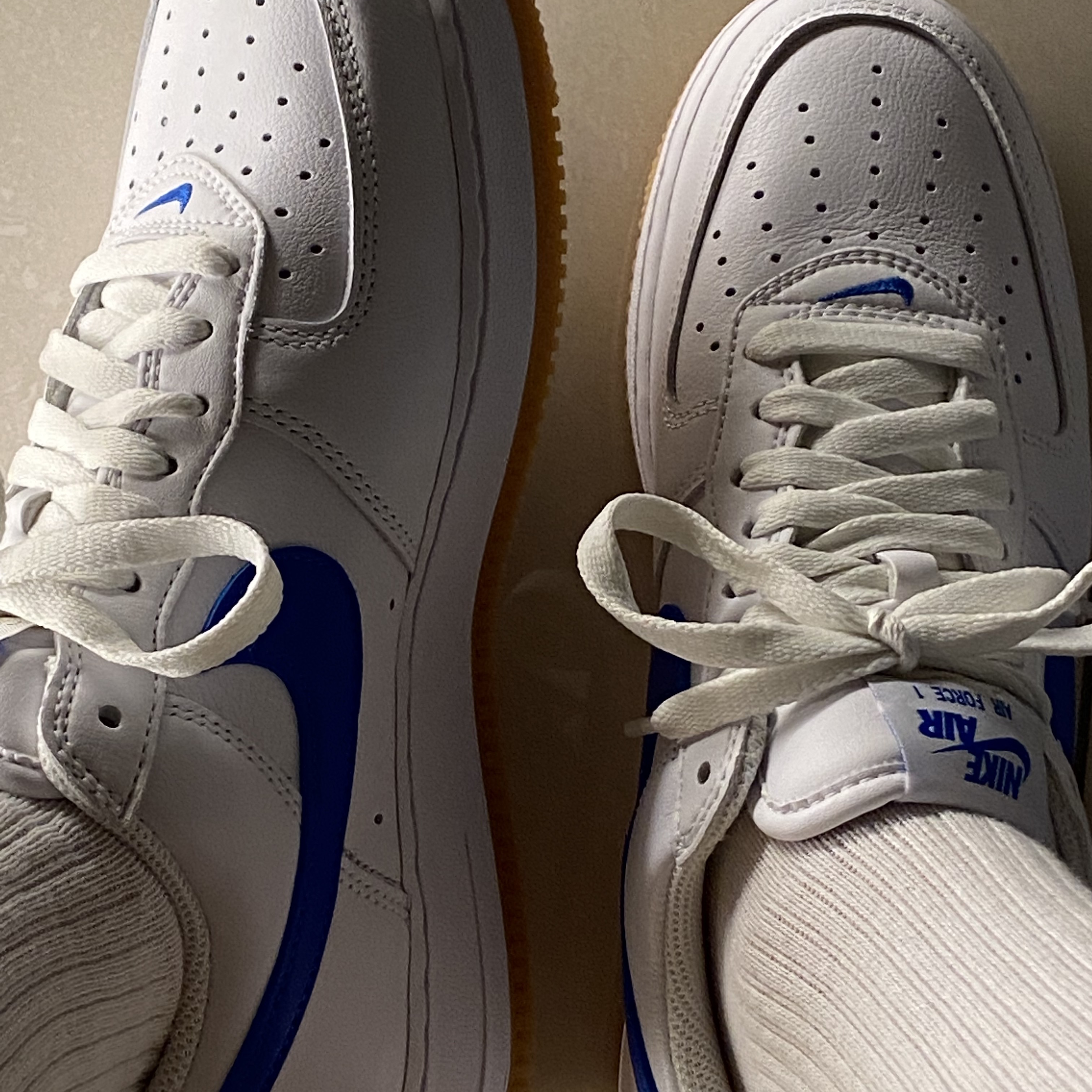 Nike Air Force 1 Low Retro Color of the Month Varsity Royal 착용 스타일