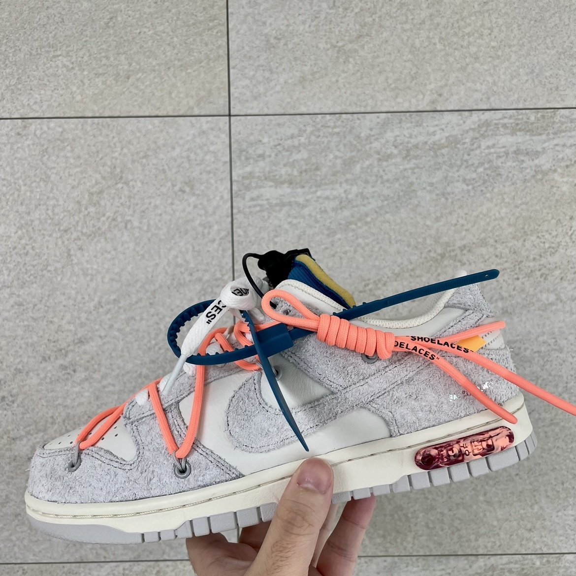 Nike x Off-White Dunk Low The 50 - Lot 19 착용 스타일