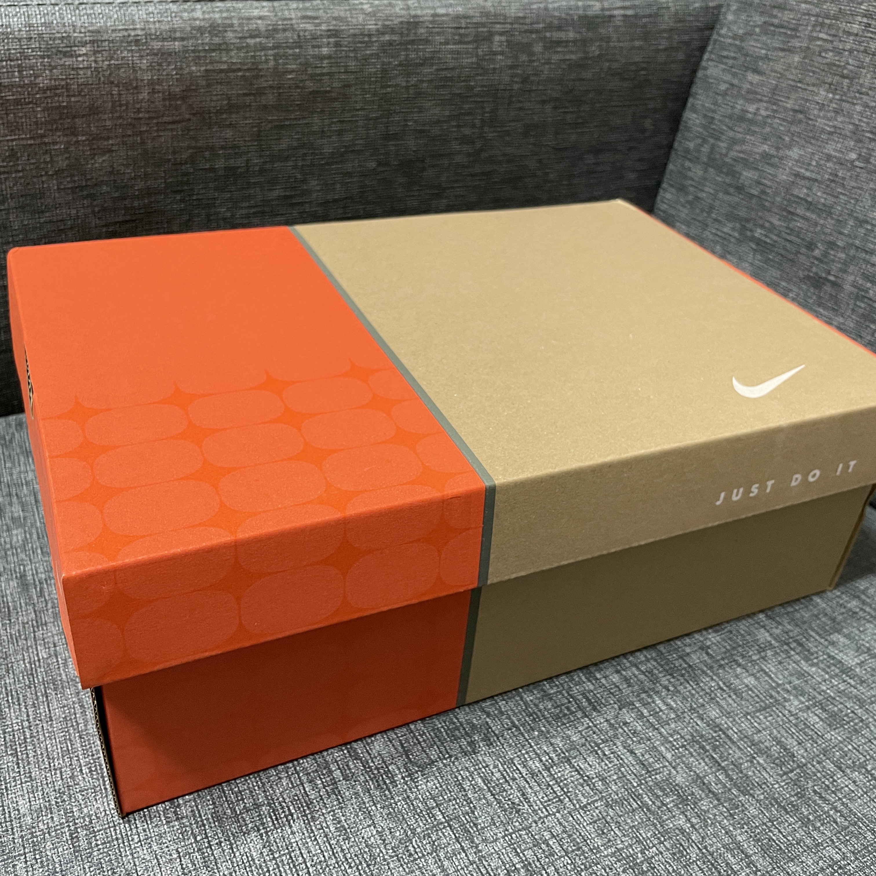 Nike Air Force 1 Low Retro QS West Indies Classic Green 착용 스타일 - 1