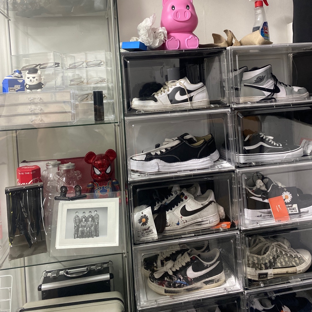 (W) Jordan 1 Low Panda, Jordan 1 Mid Light Smoke Grey 착용 스타일