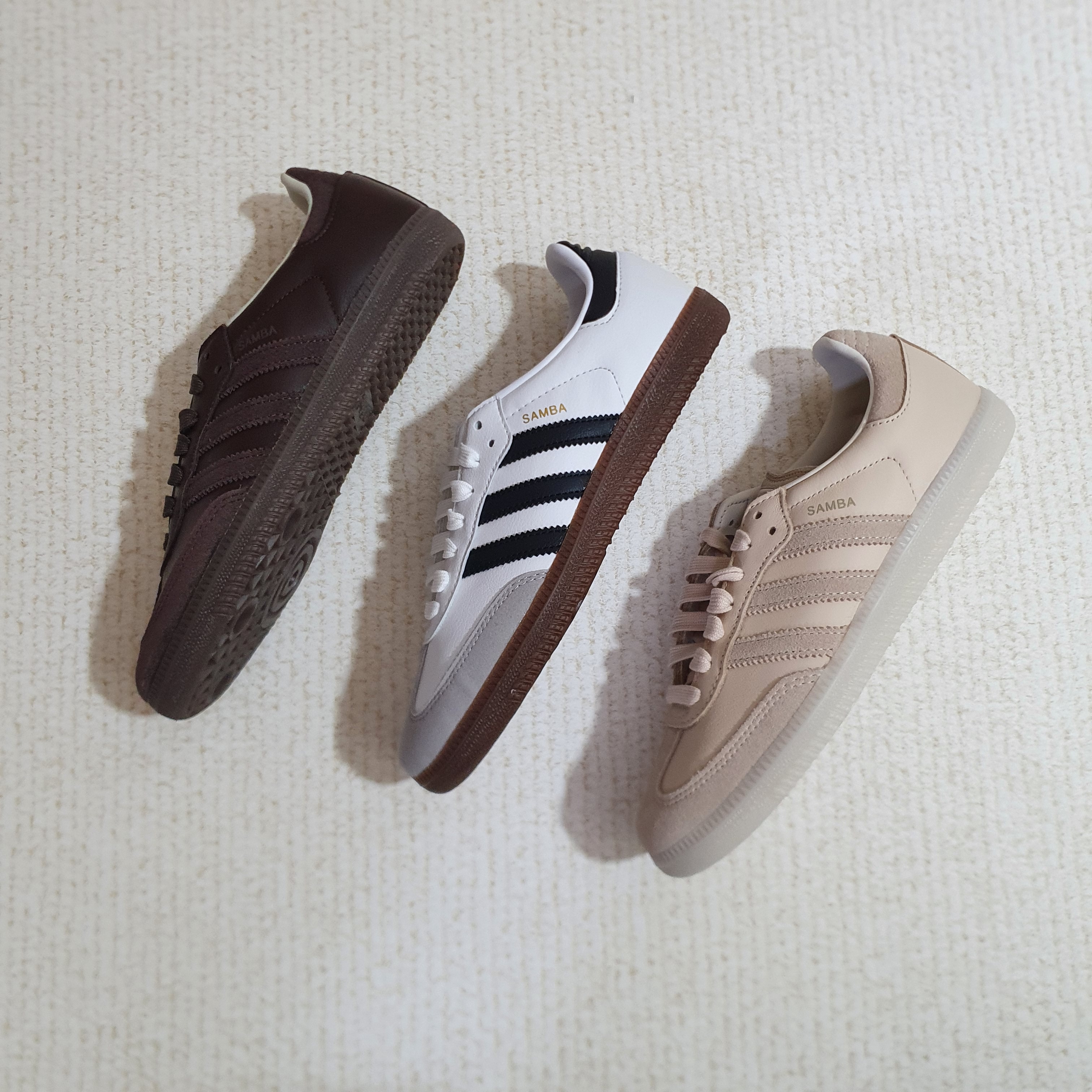 Adidas Samba Vegan White Black, Adidas Samba Brown 착용 스타일 - 2
