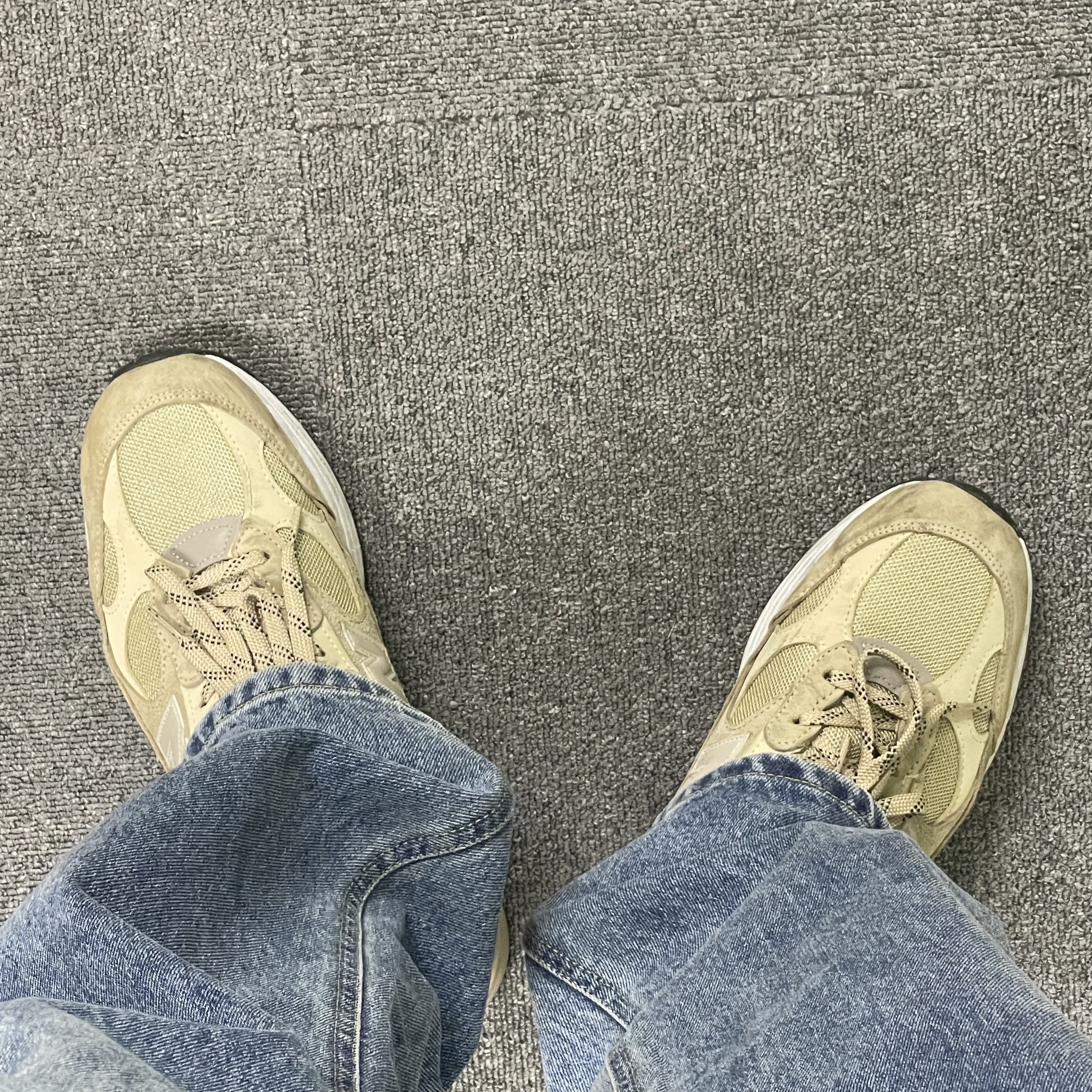 New Balance 992 Made in USA Tan 착용 스타일