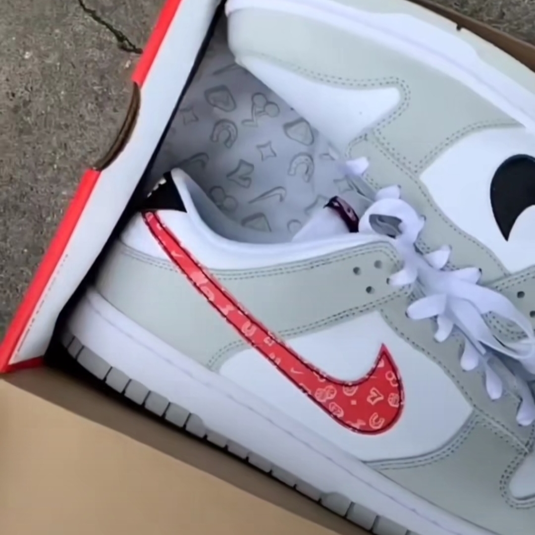 Nike Dunk Low Retro SE Jackpot Grey Fog 착용 스타일