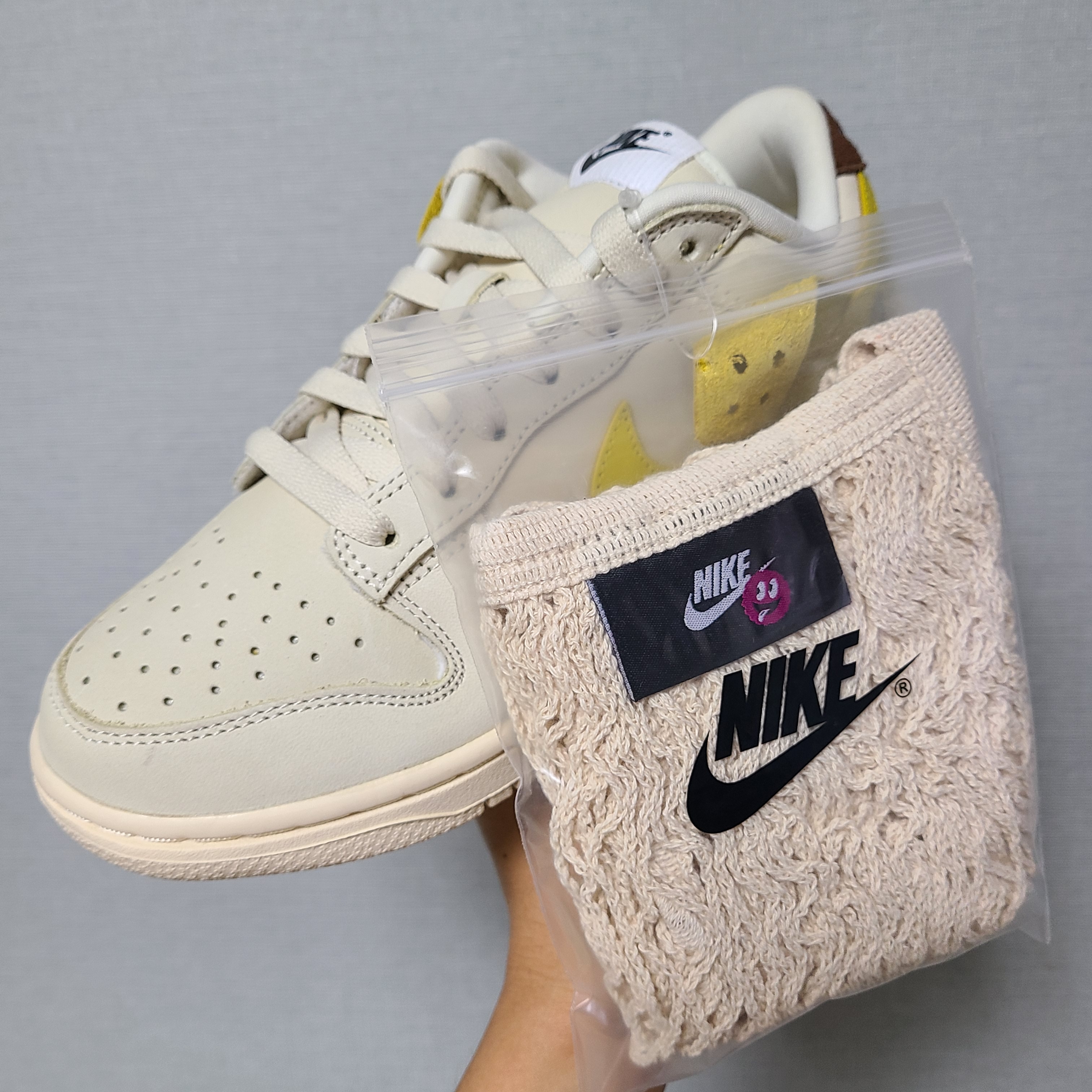 (W) Nike Dunk Low LX Banana 착용 스타일 - 3