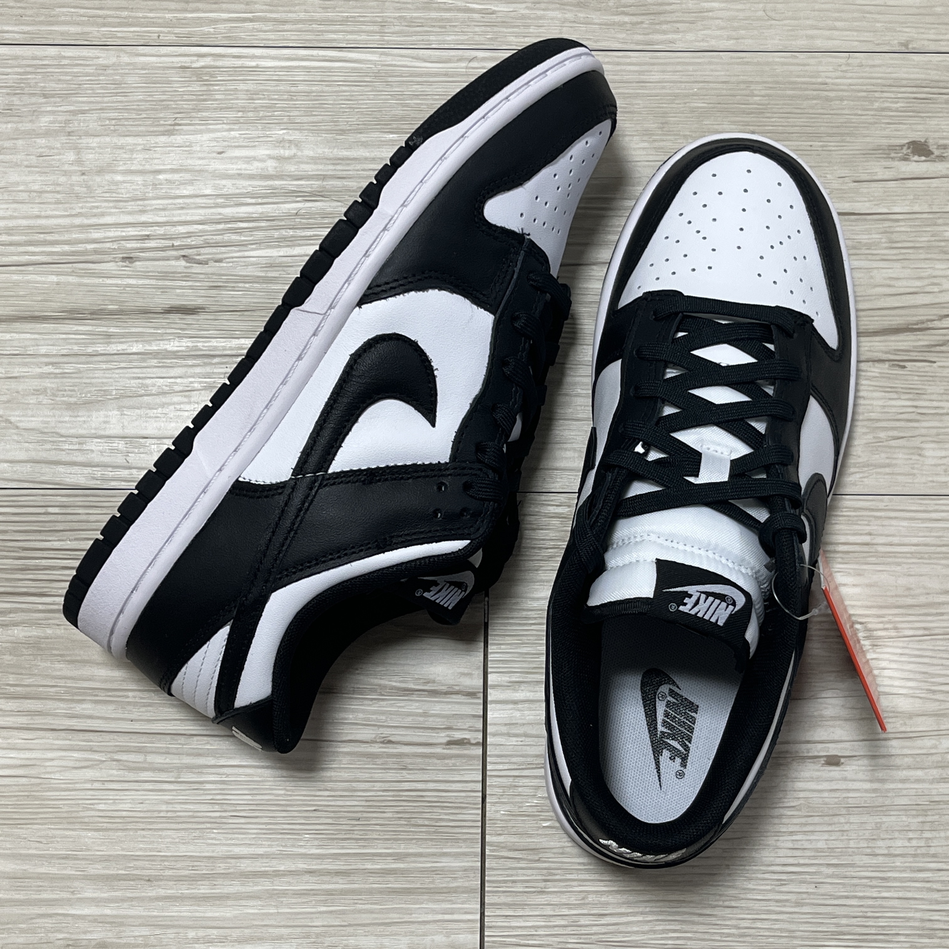 Nike Dunk Low Retro Black 착용 스타일