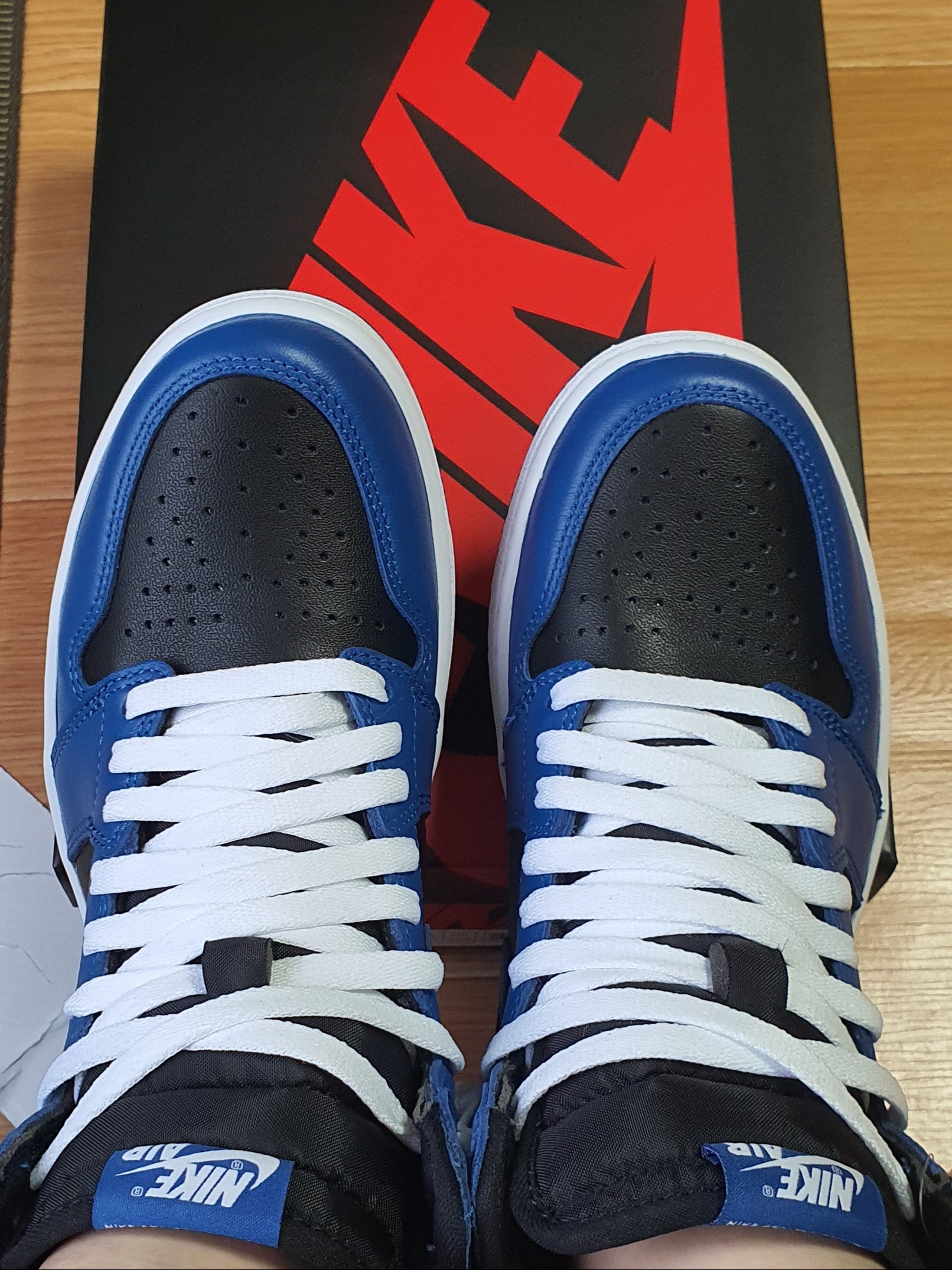 Jordan 1 Retro High OG Dark Marina Blue 착용 스타일 - 2