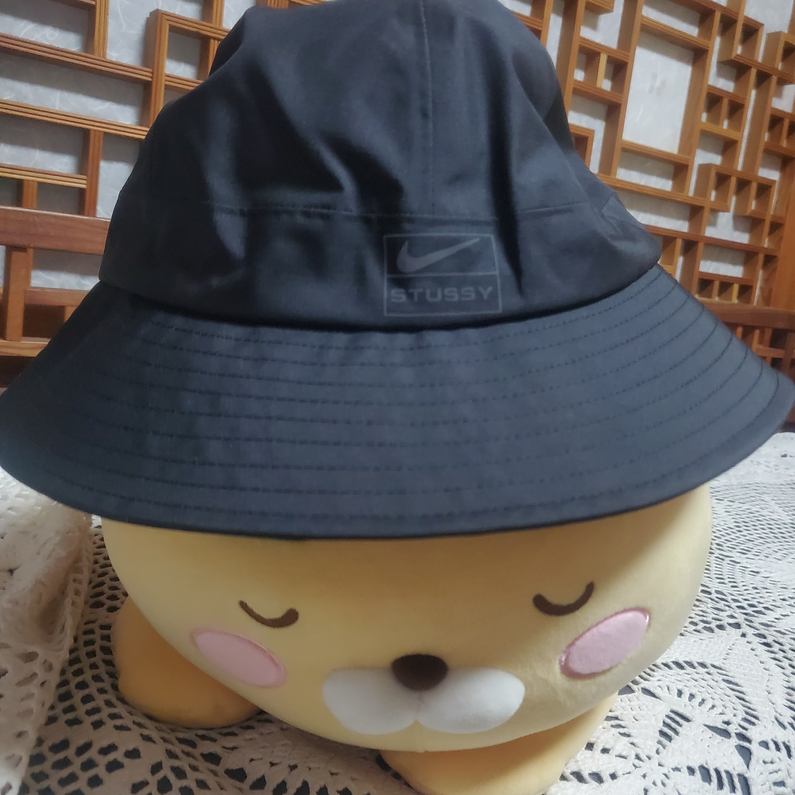 Nike x Stussy NRG FL Storm-Fit Bucket Hat Black 착용 스타일