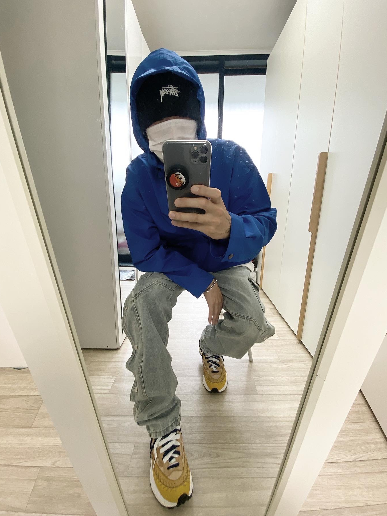 Nike x Stussy Cuff Beanie Black, Nike x Sacai x Jean Paul Gaultier VaporWaffle Sesame Blue Void 착용 스타일 - 4