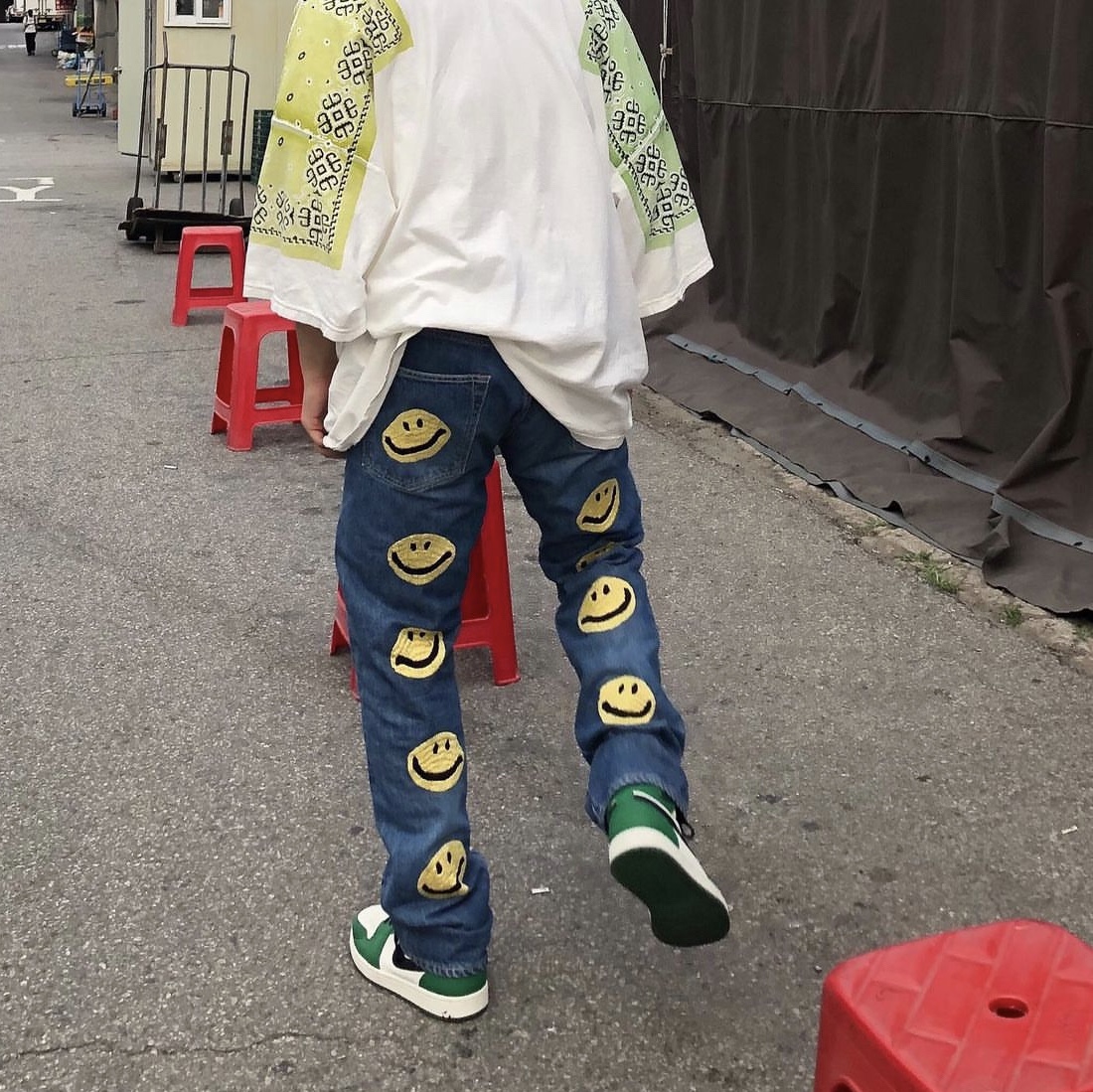 Jordan 1 Mid Pine Green 착용 스타일