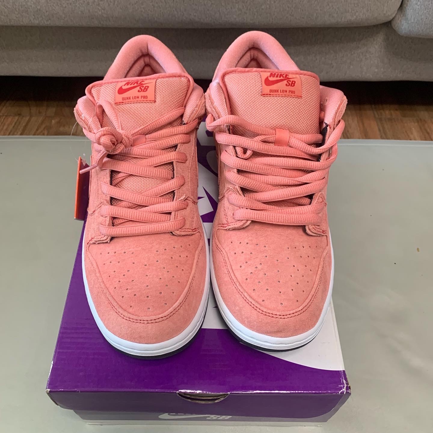 Nike SB Dunk Low Pro Pink Pig 착용 스타일 - 3