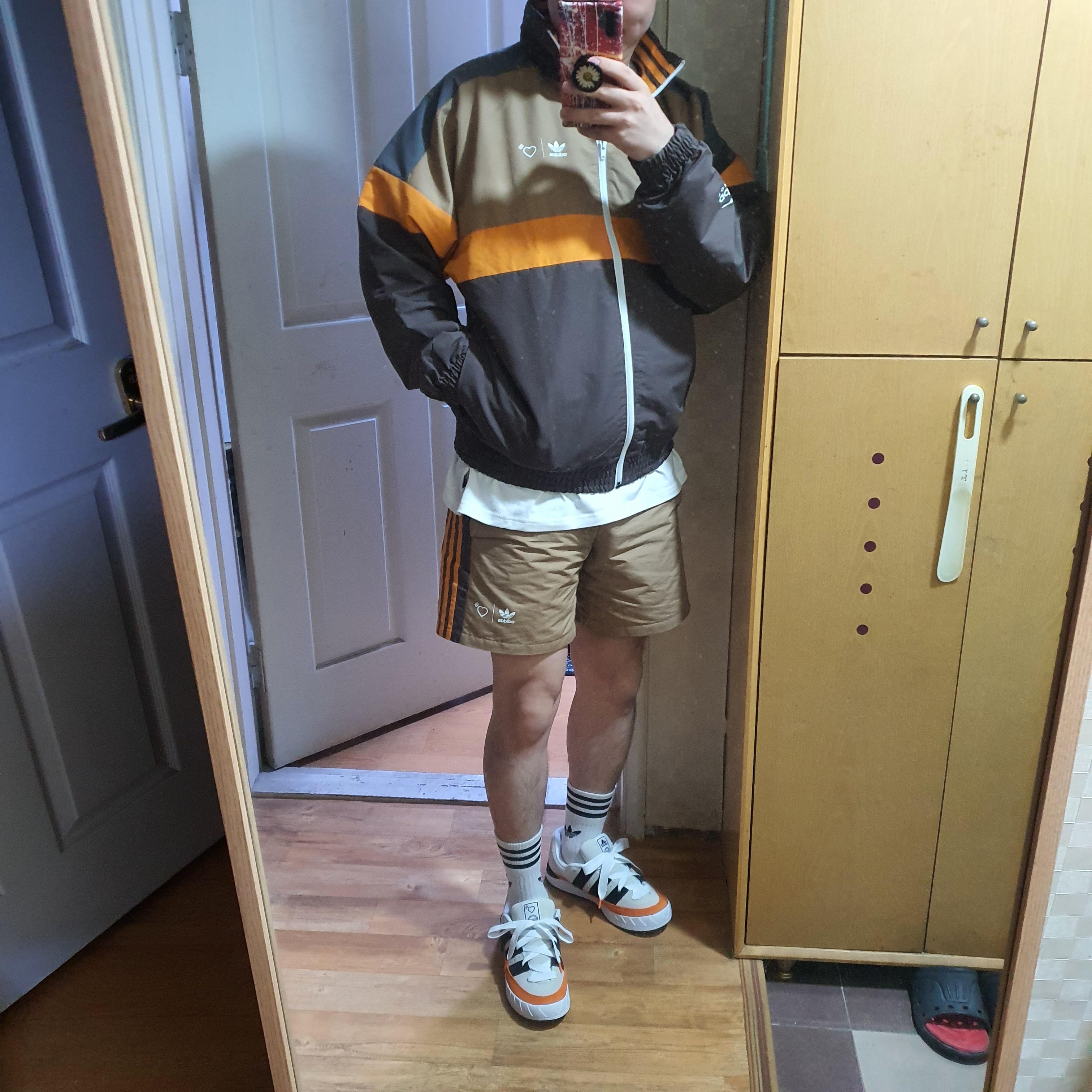 Adidas x Human Made Adimatic White 착용 스타일