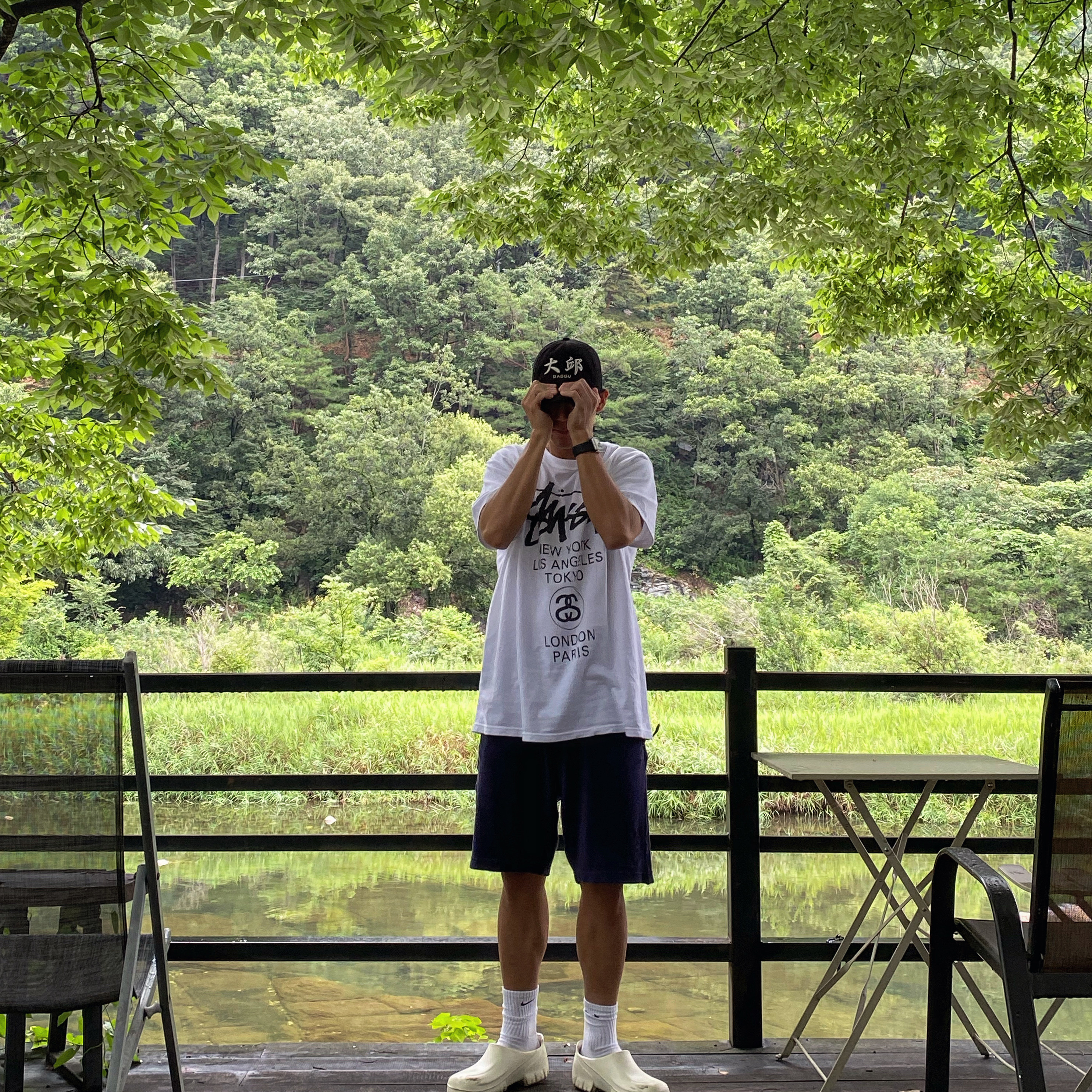 Darkr8m Studio x Eplc Daegu Silver Logo Cap, Birkenstock A630 Clog White 착용 스타일