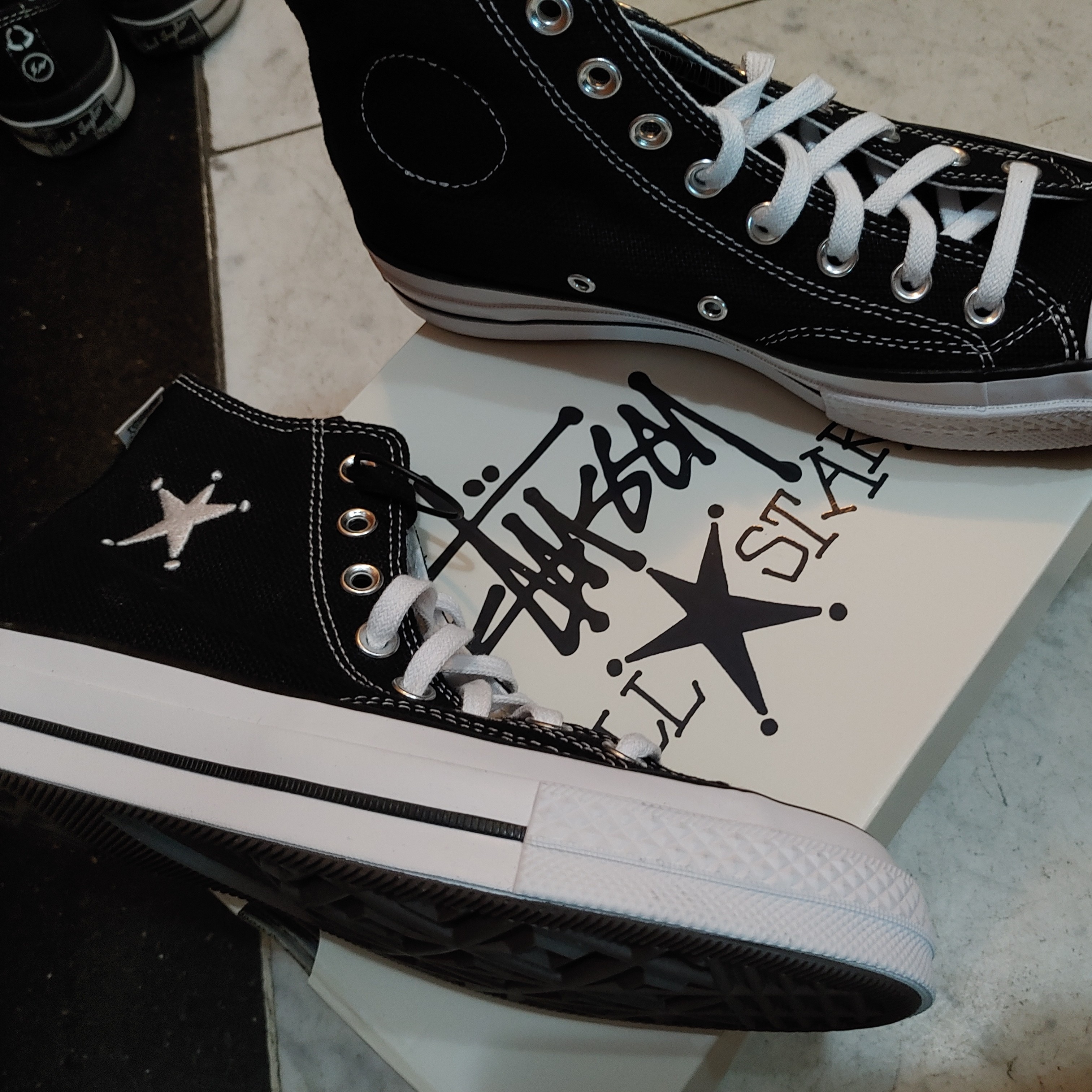 Converse x Stussy Chuck 70 High Black, Converse x Moncler x Fragment Chuck 70 Ox Black 착용 스타일