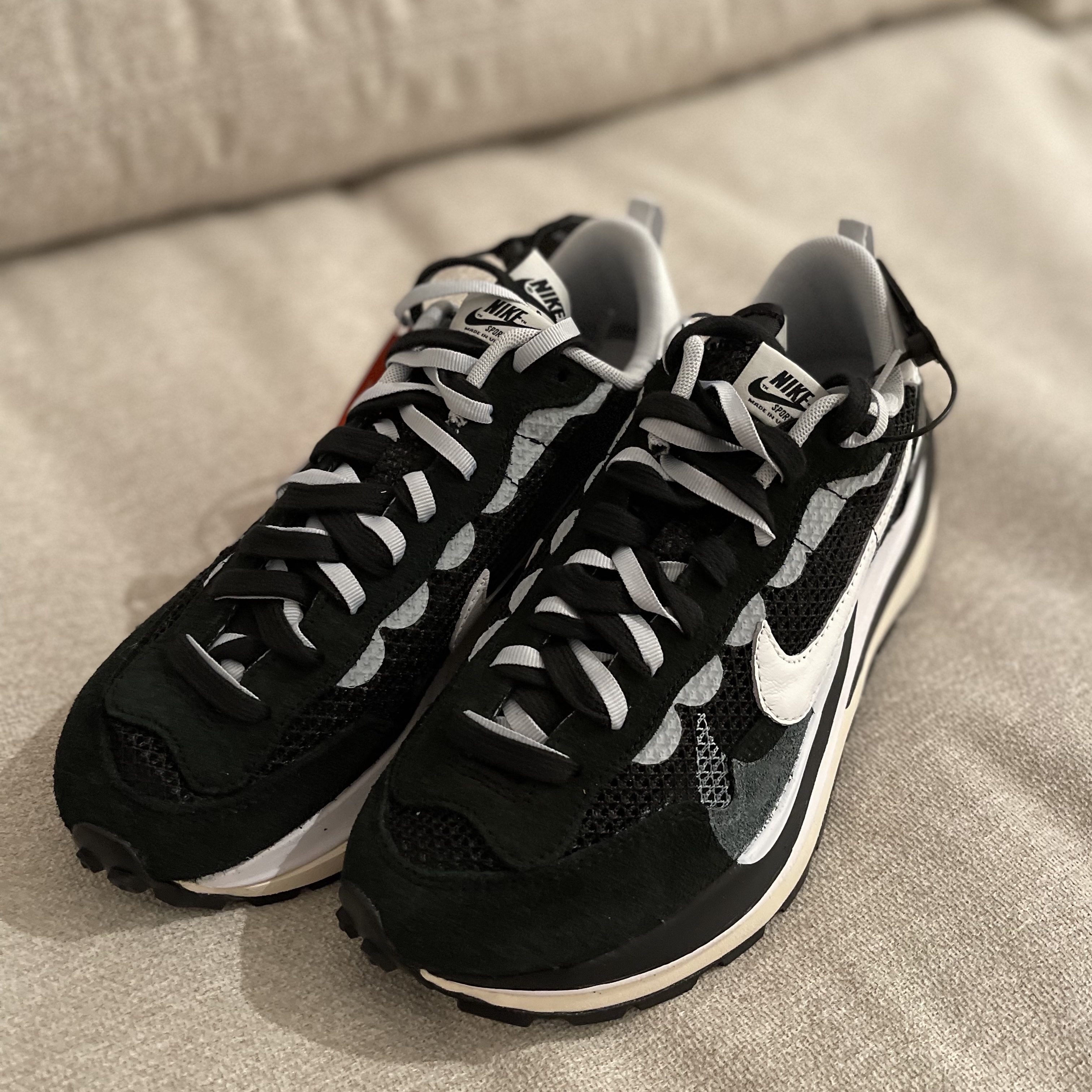 Nike x Sacai VaporWaffle Black White 착용 스타일