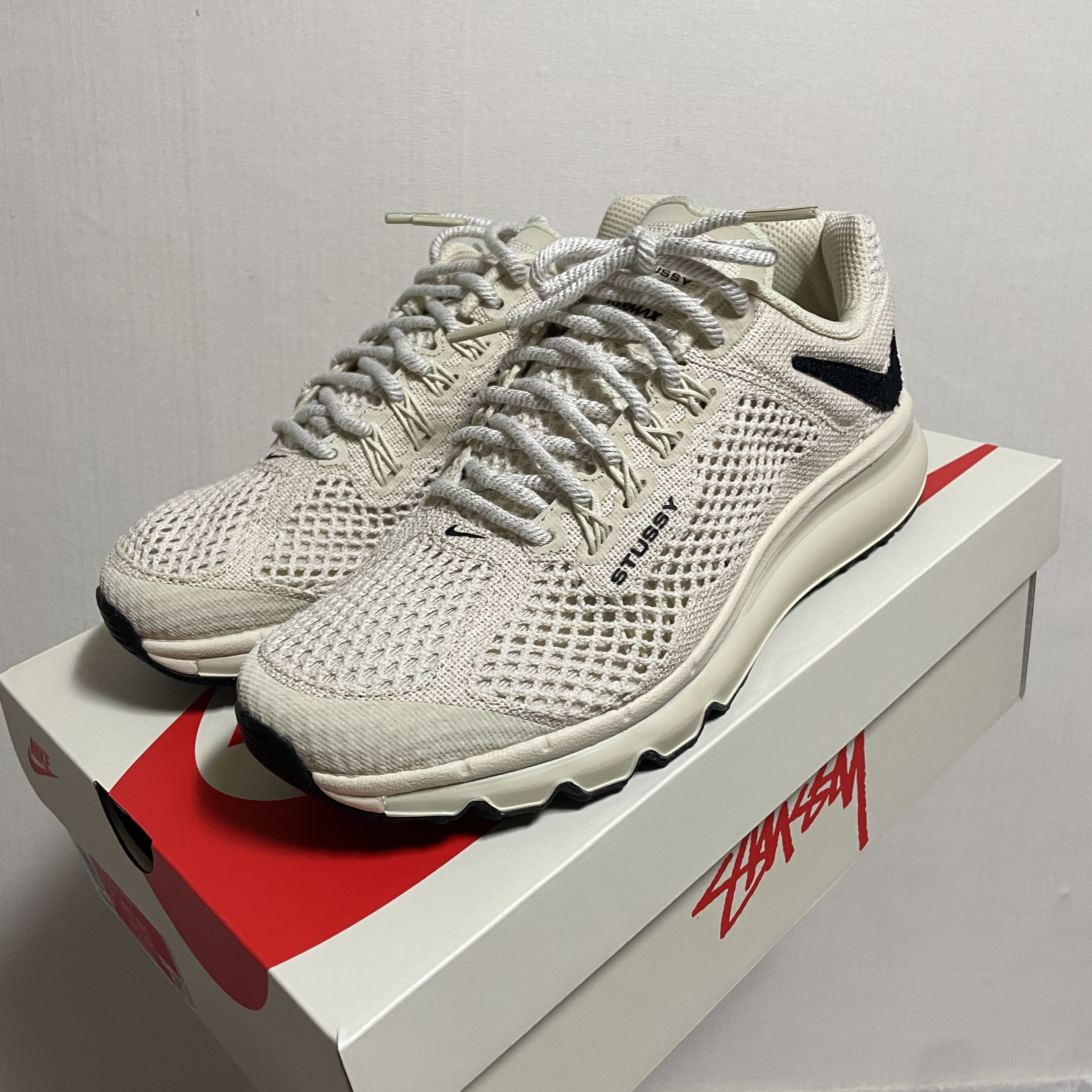 Nike x Stussy Air Max 2013 Fossil 착용 스타일