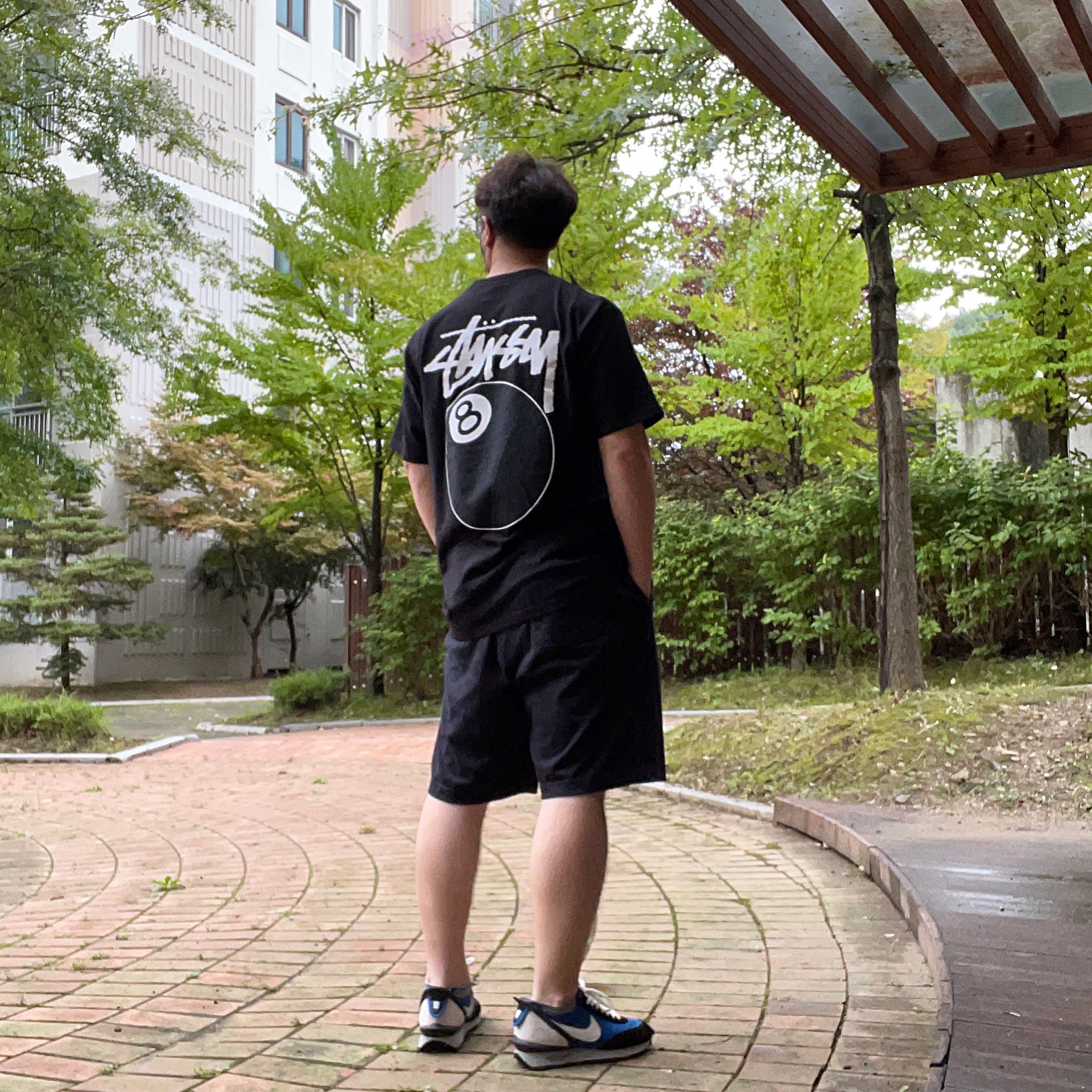 Nike x Undercover Daybreak Blue Jay, Stussy 8 Ball T-Shirt Black - 22SS 착용 스타일