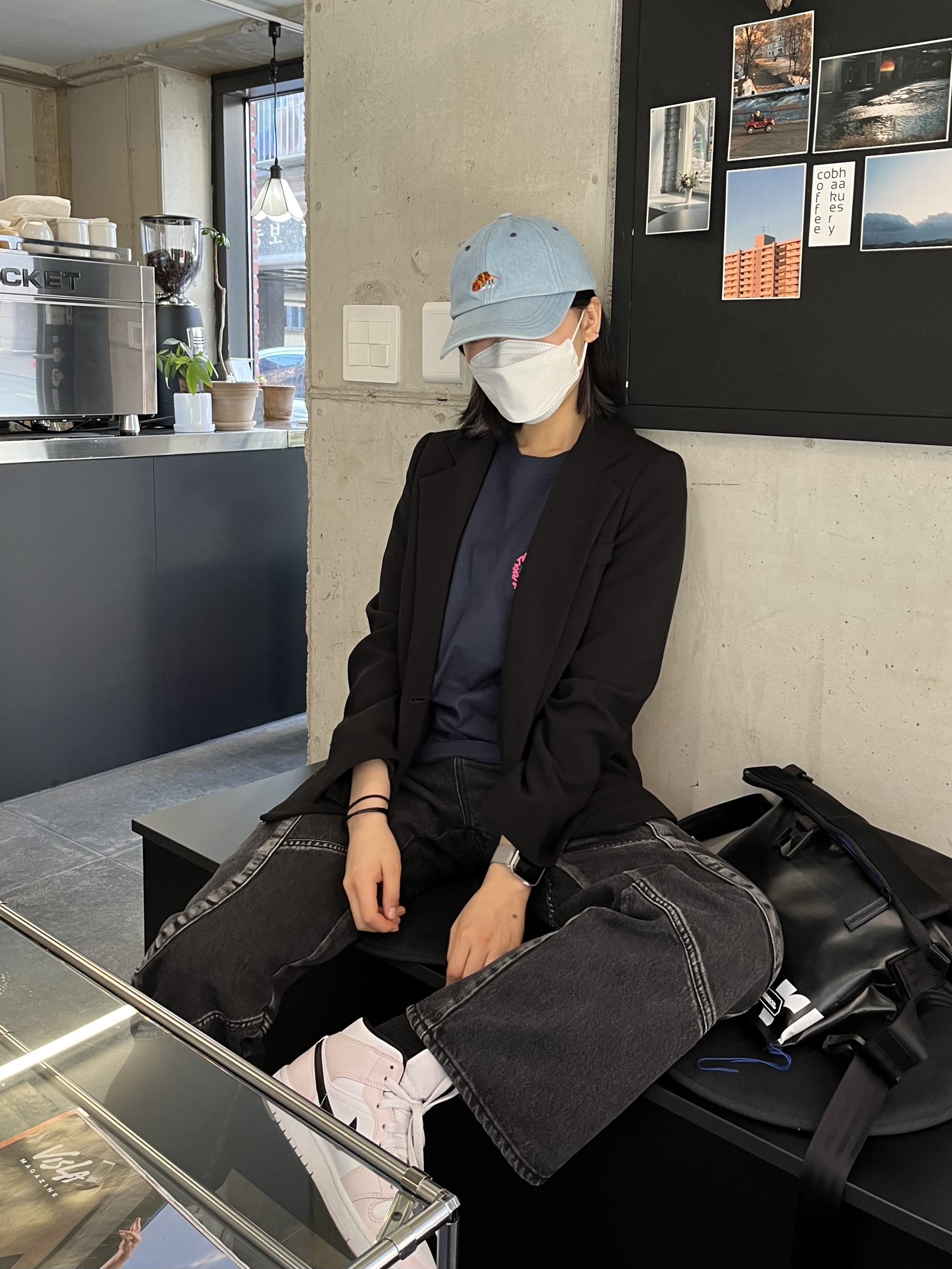 Stussy Cosmos T-Shirt Navy, Ader Error Trace Roll Bag Black 착용 스타일 - 2