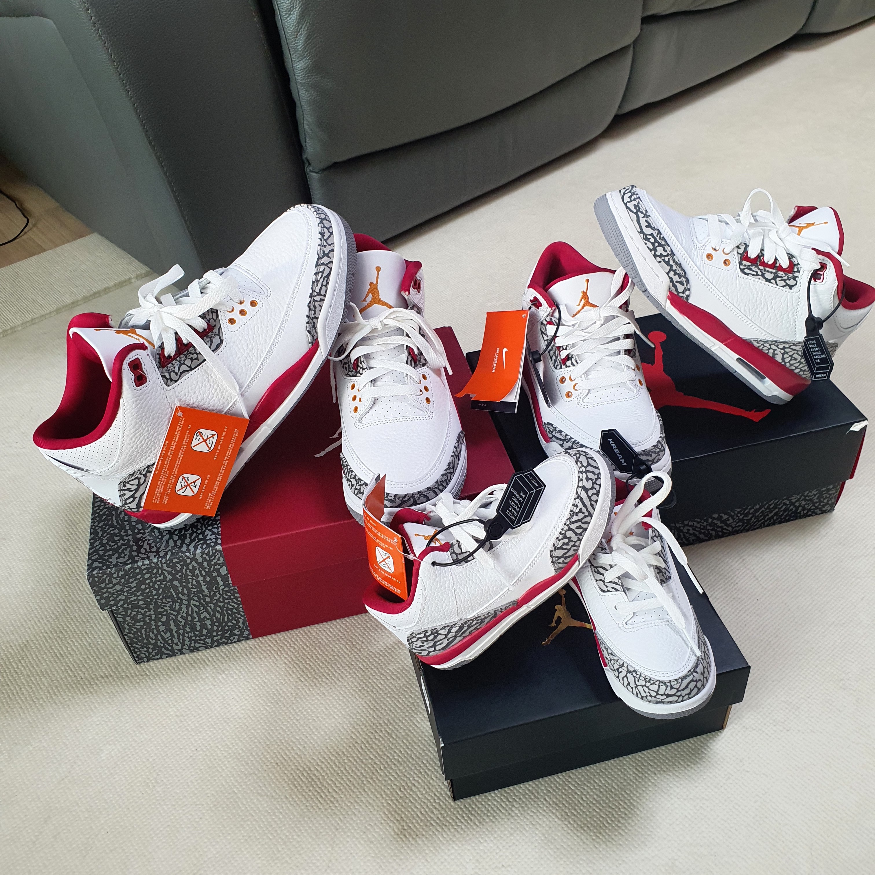 Jordan 3 Retro Cardinal Red, (GS) Jordan 3 Retro Cardinal Red 착용 스타일 - 1