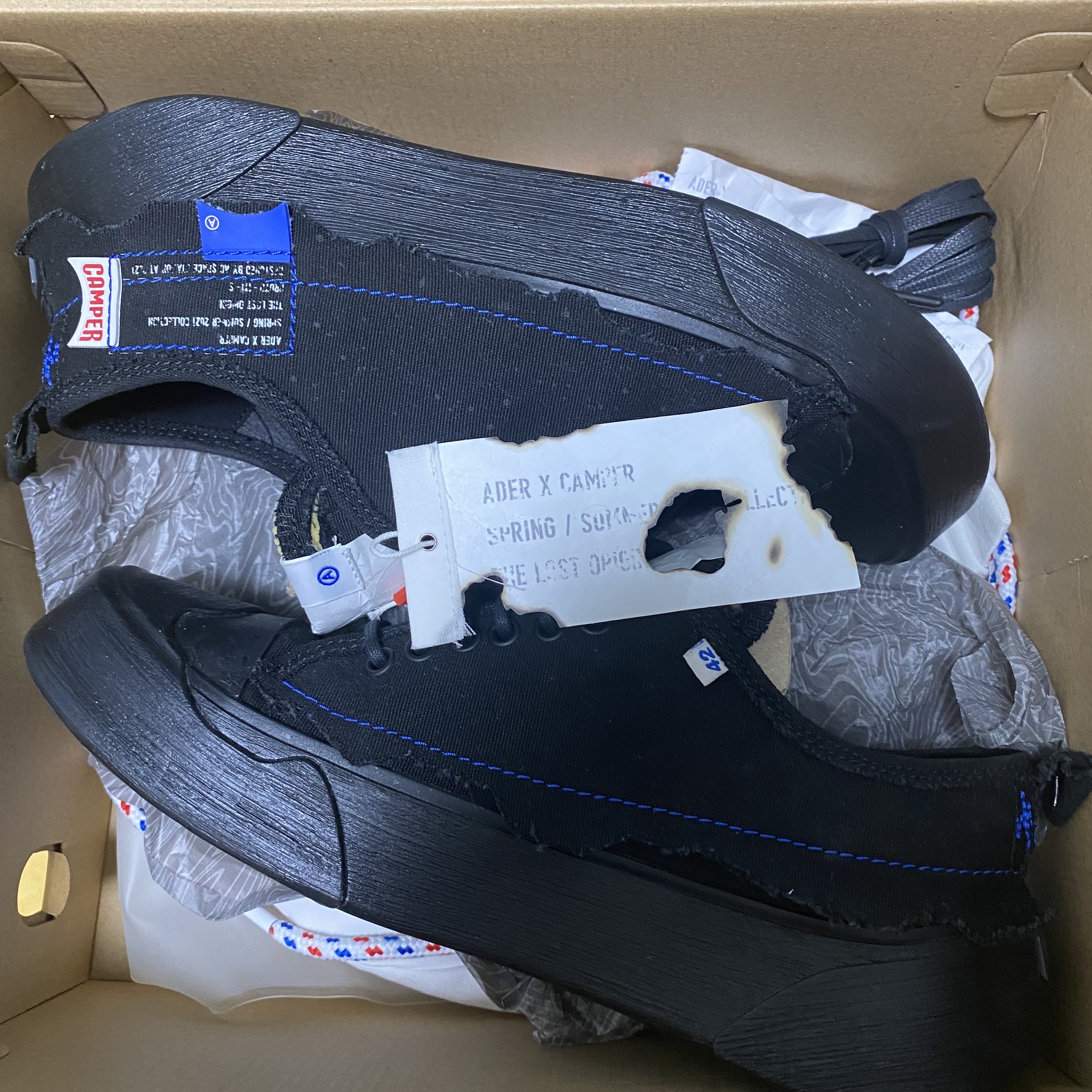 Camper x Ader Error Proto-111-S Cinder Basic Sneakers Black 착용 스타일 - 1