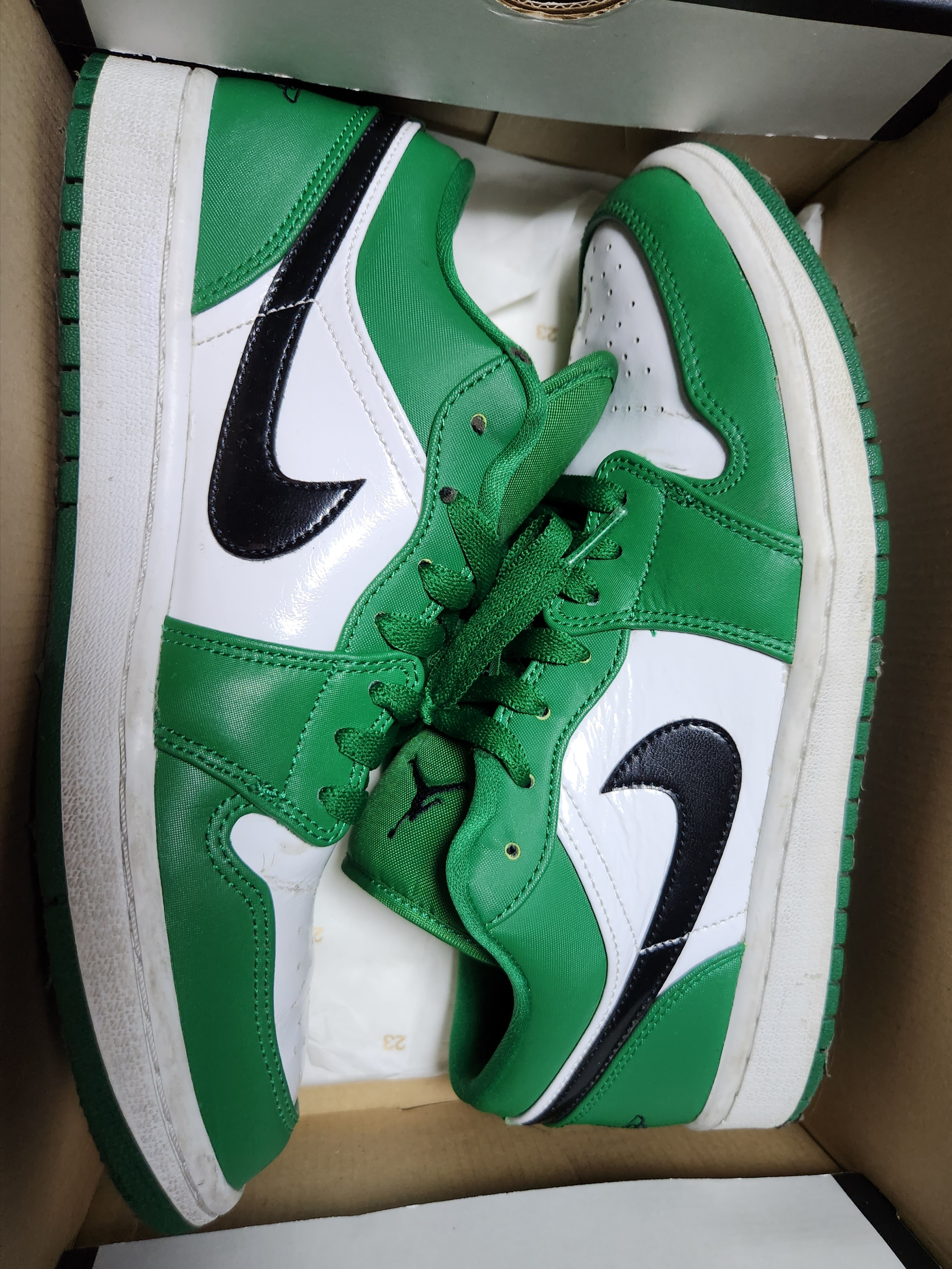 Jordan 1 Low Pine Green 착용 스타일