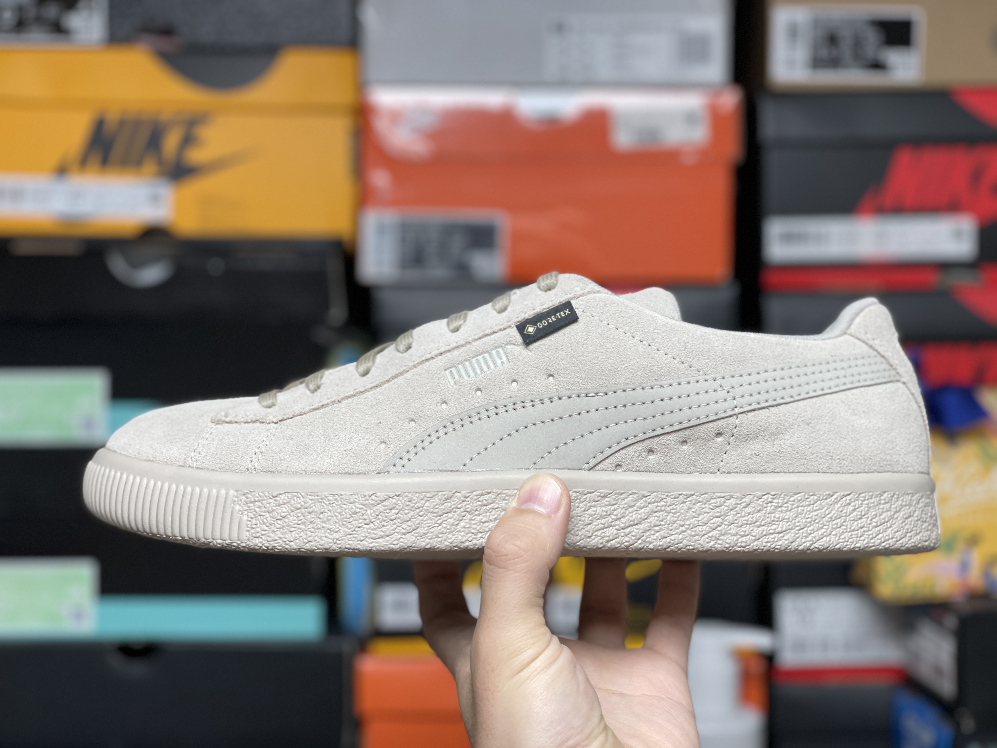 Puma x Nanamica Suede VTG Gore-Tex Vintage Khaki 착용 스타일
