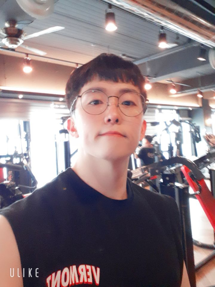 KREAM 프로필 이미지