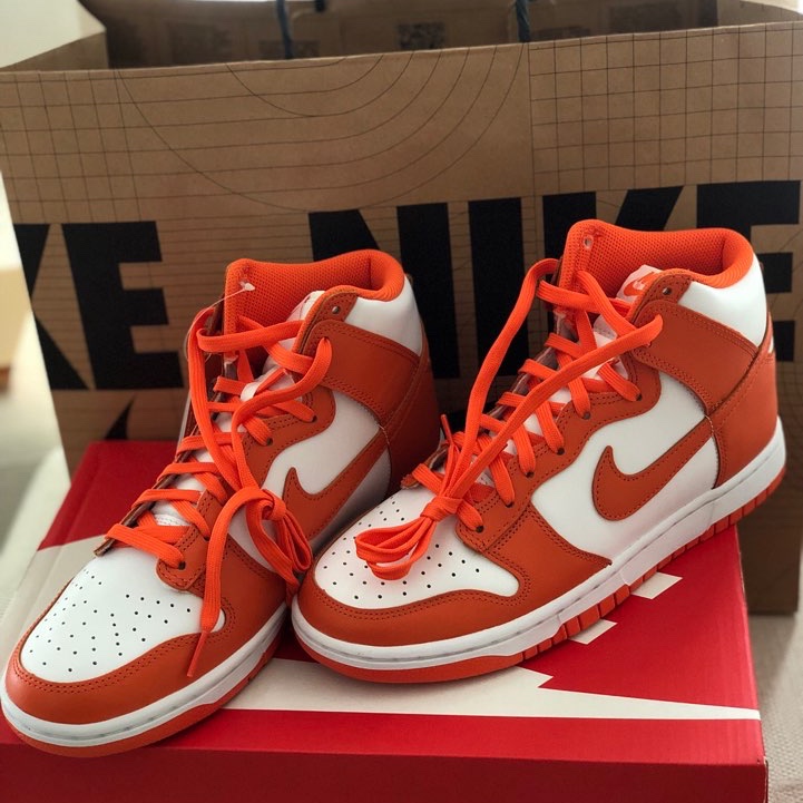 Nike Dunk High Retro Orange Blaze 착용 스타일