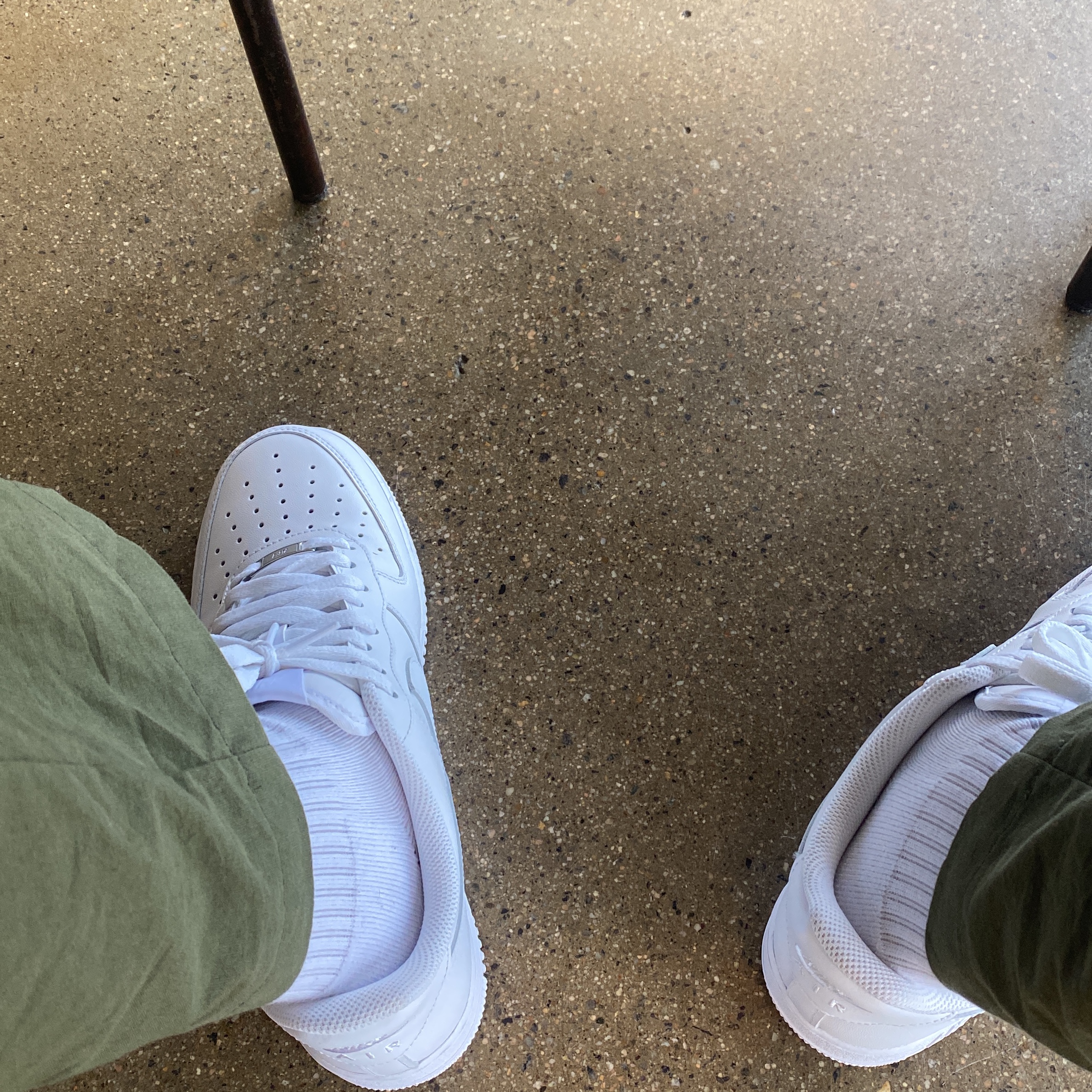 Nike Air Force 1 '07 Low White 착용 스타일