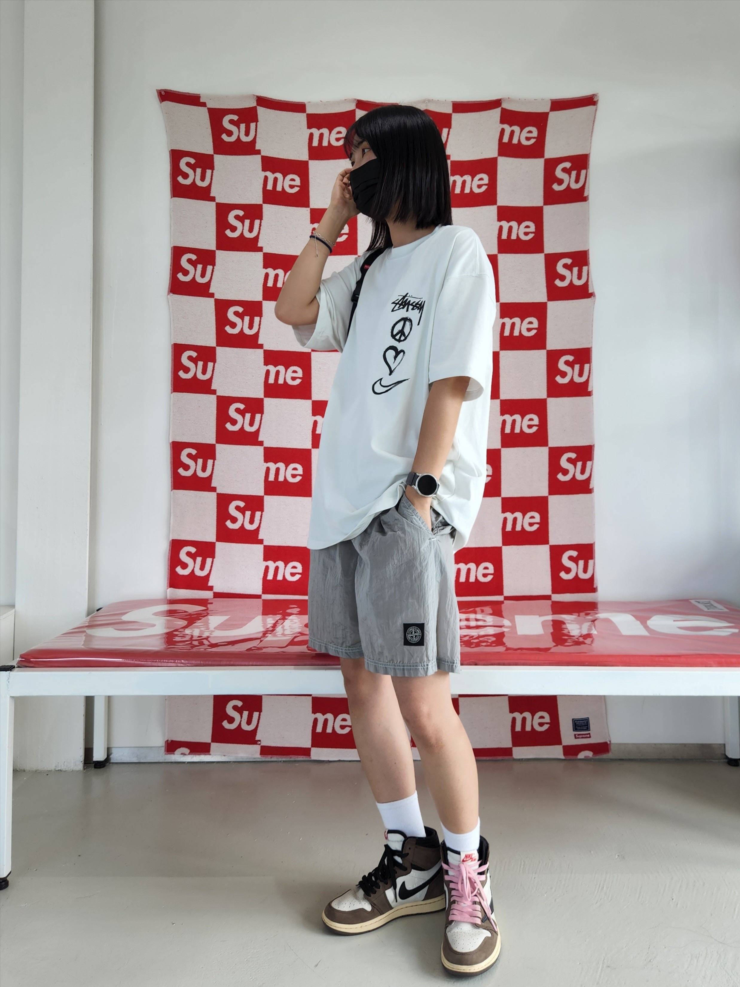 Nike x Stussy NRG RA T-Shirt Summit White (DM4942-121), Nike x Stussy NRG RA T-Shirt Summit White (DM4943-121) 착용 스타일 - 2