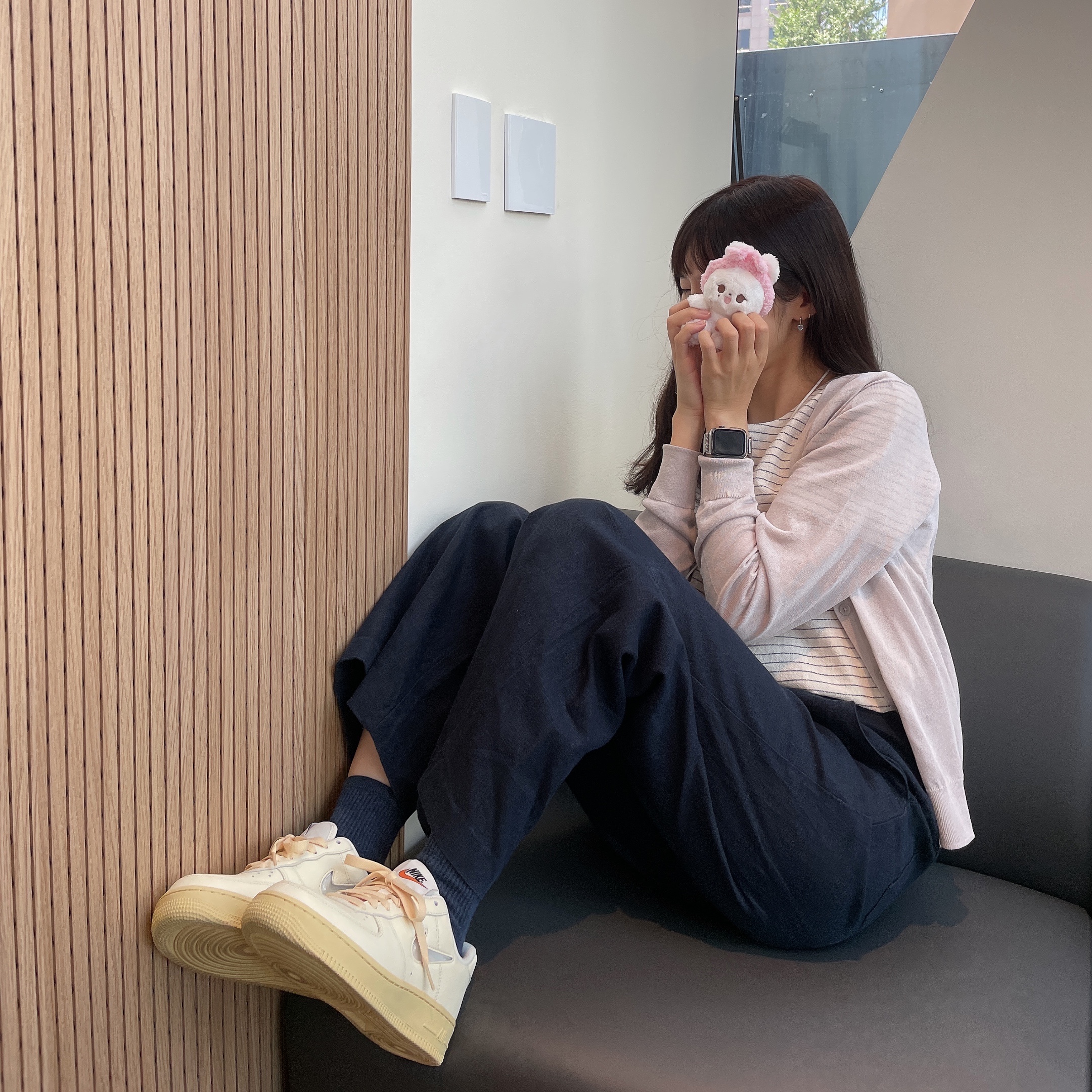 (W) Nike Air Force 1 '07 LX Coconut Milk and Lemon Wash 착용 스타일