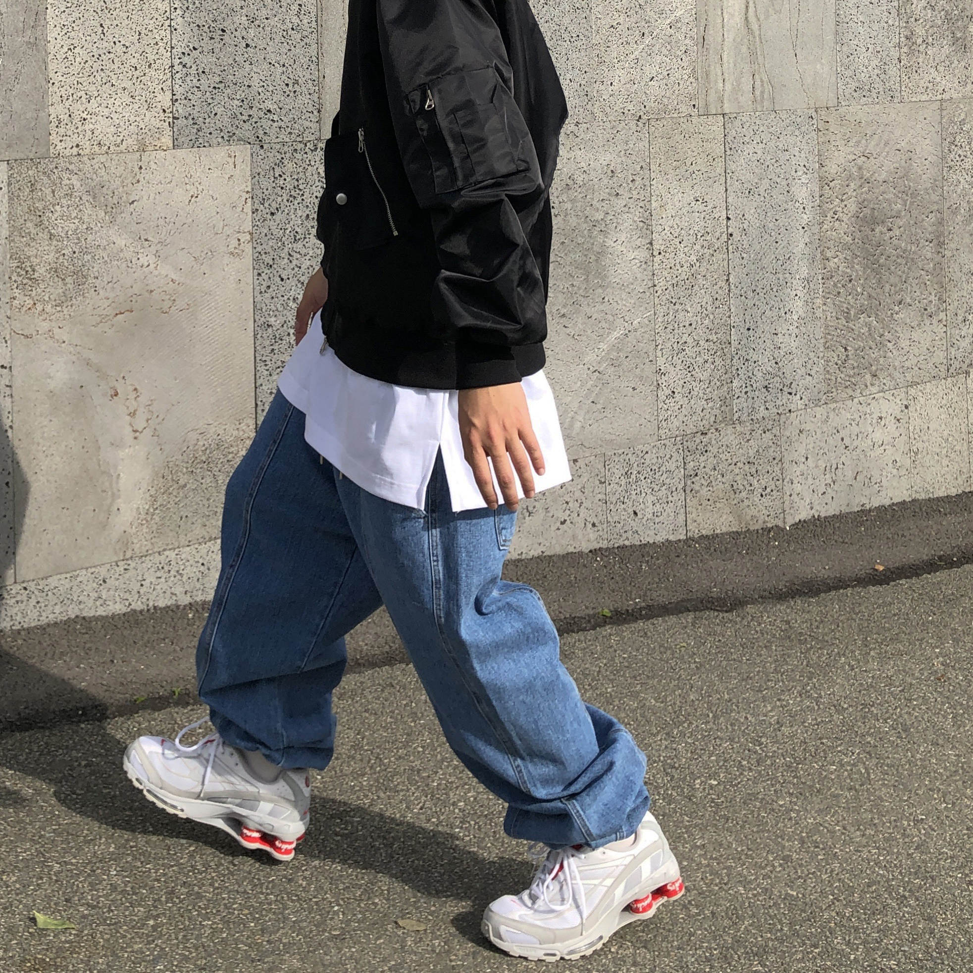 Nike x Supreme Shox Ride 2 SP White 착용 스타일 - 2