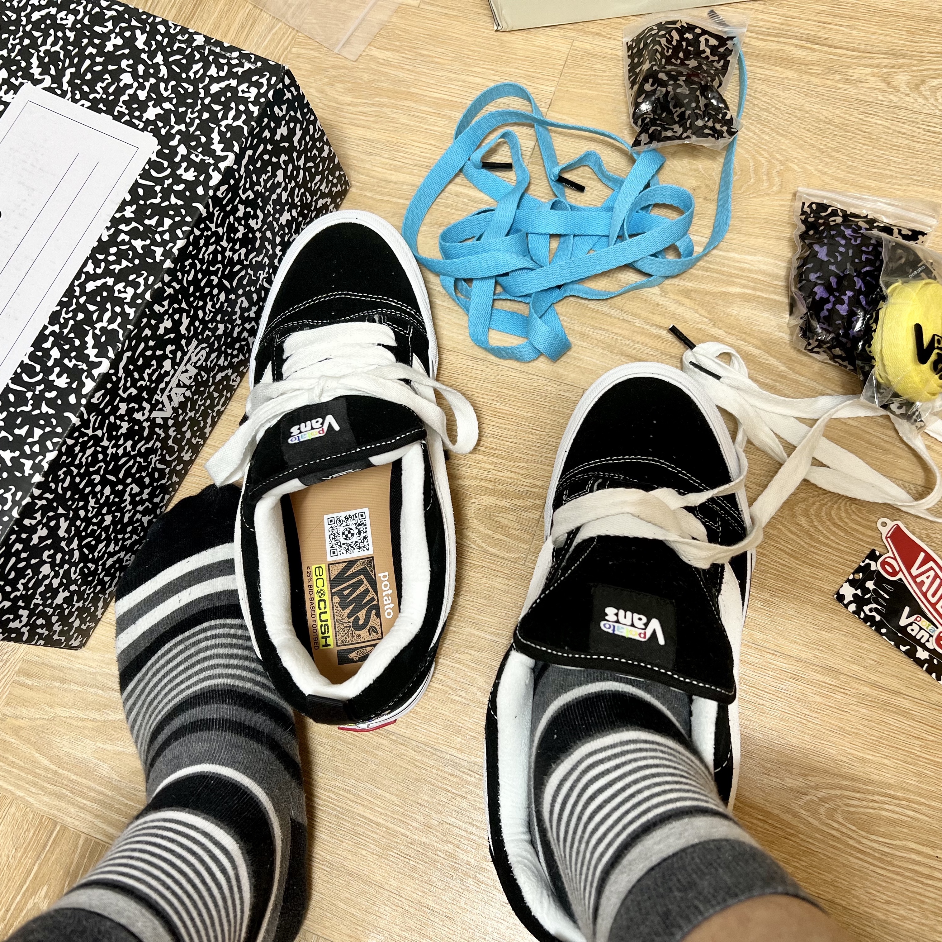 Vans Vault x Imran Potato Knu-Skool VR3 LX Black White 착용 스타일 - 3