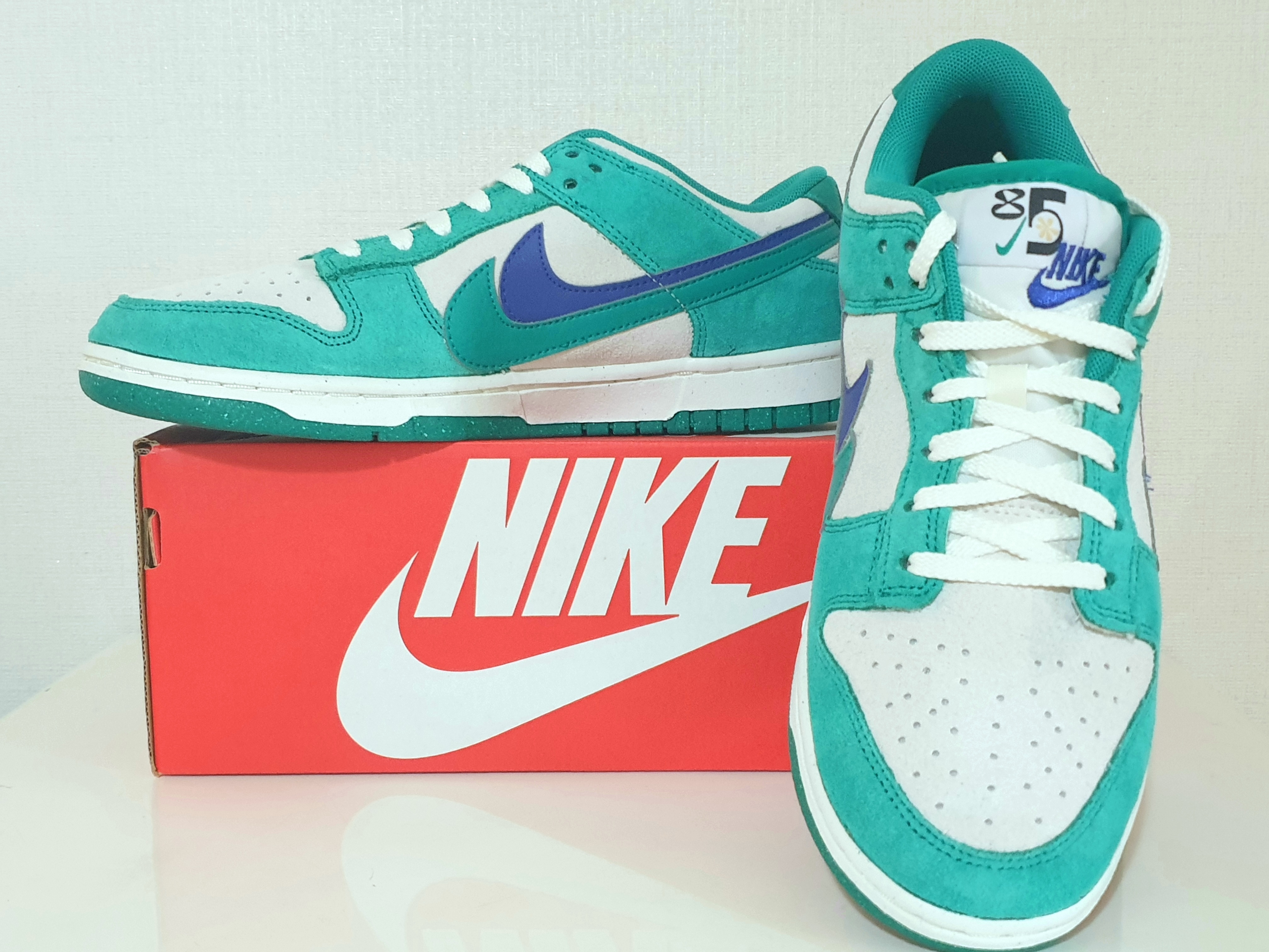 (W) Nike Dunk Low SE 85 Neptune Green and Sail 착용 스타일 - 1