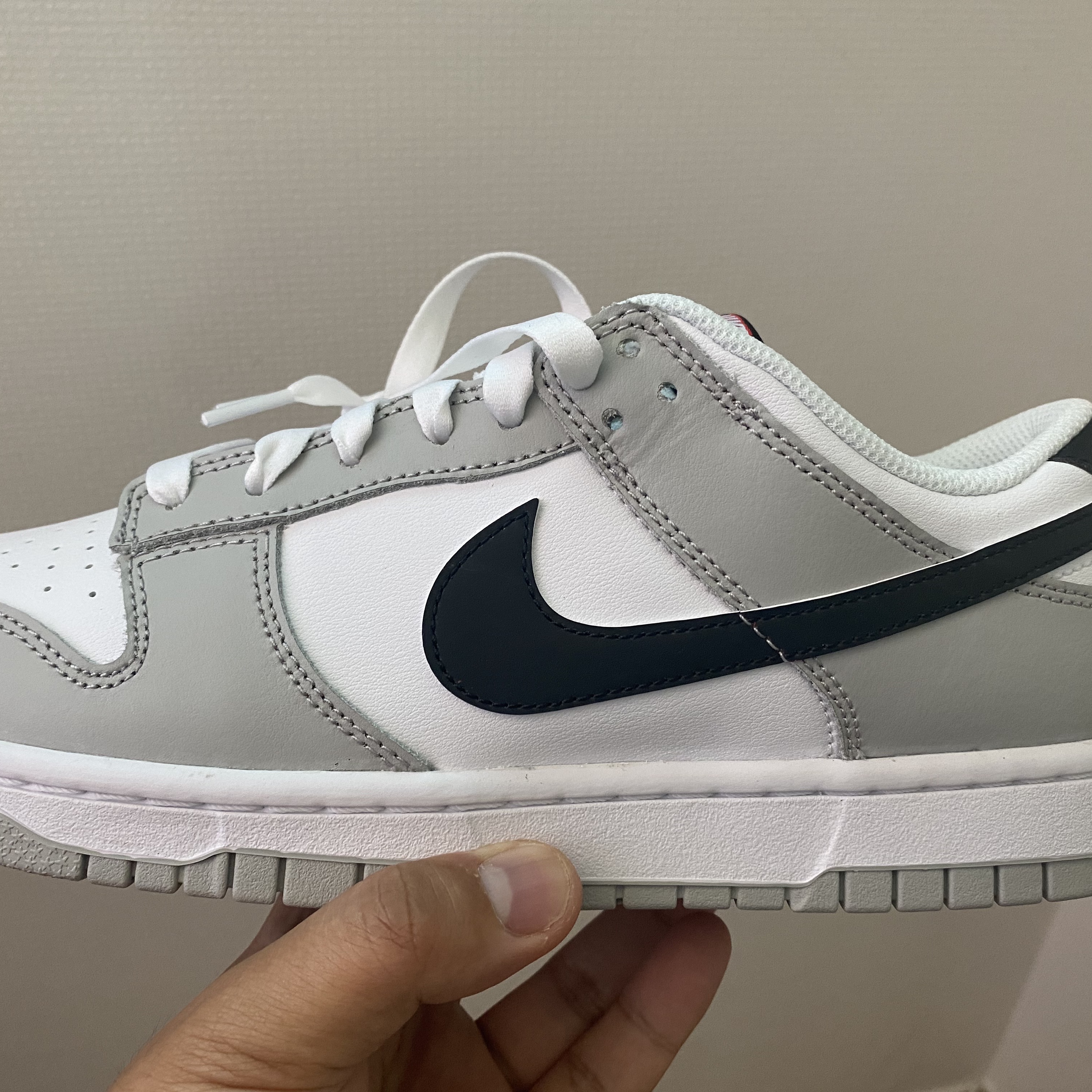 Nike Dunk Low Retro SE Jackpot Grey Fog 착용 스타일