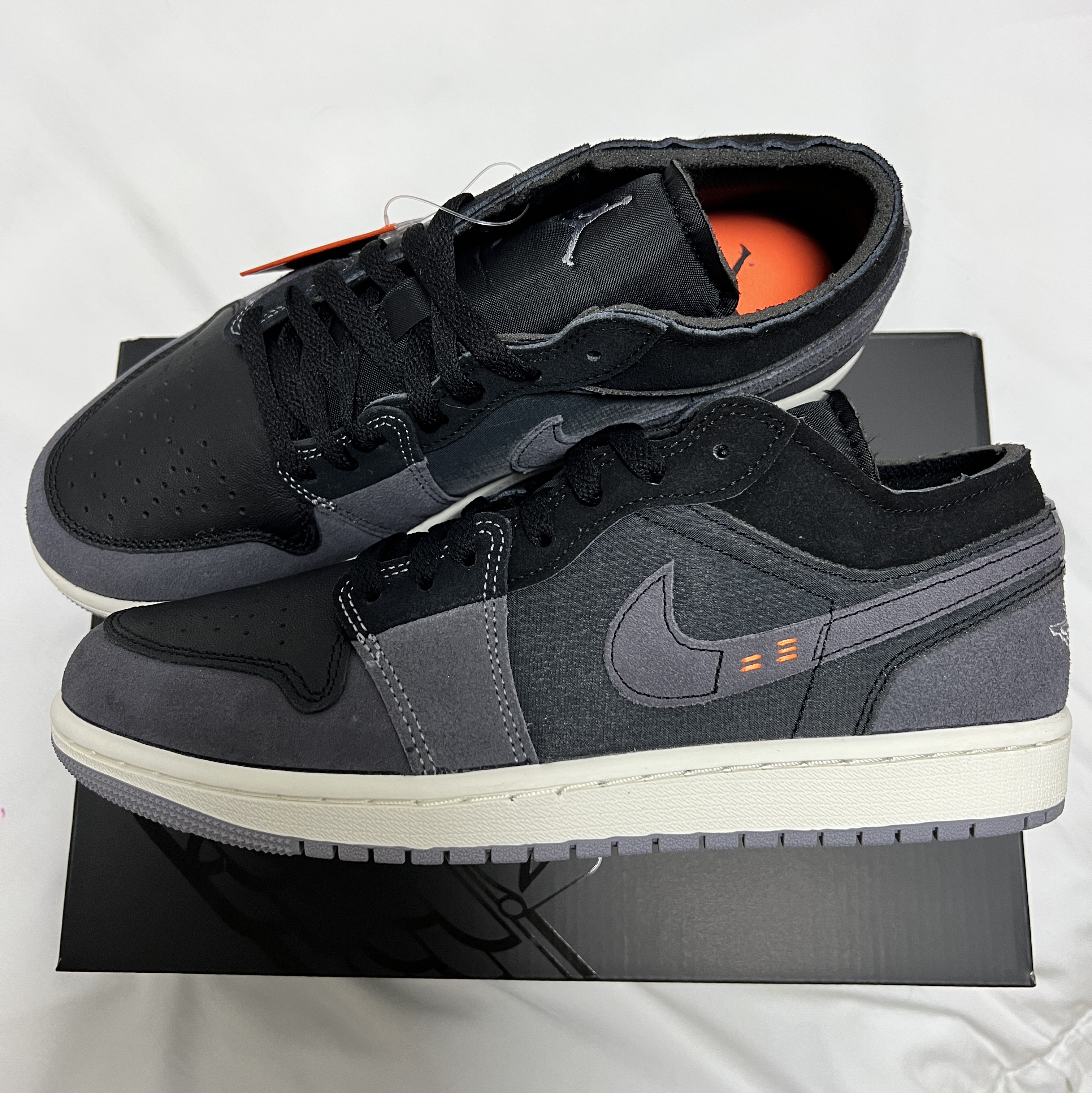 Jordan 1 Low SE Craft Black Cement Grey 착용 스타일 - 2