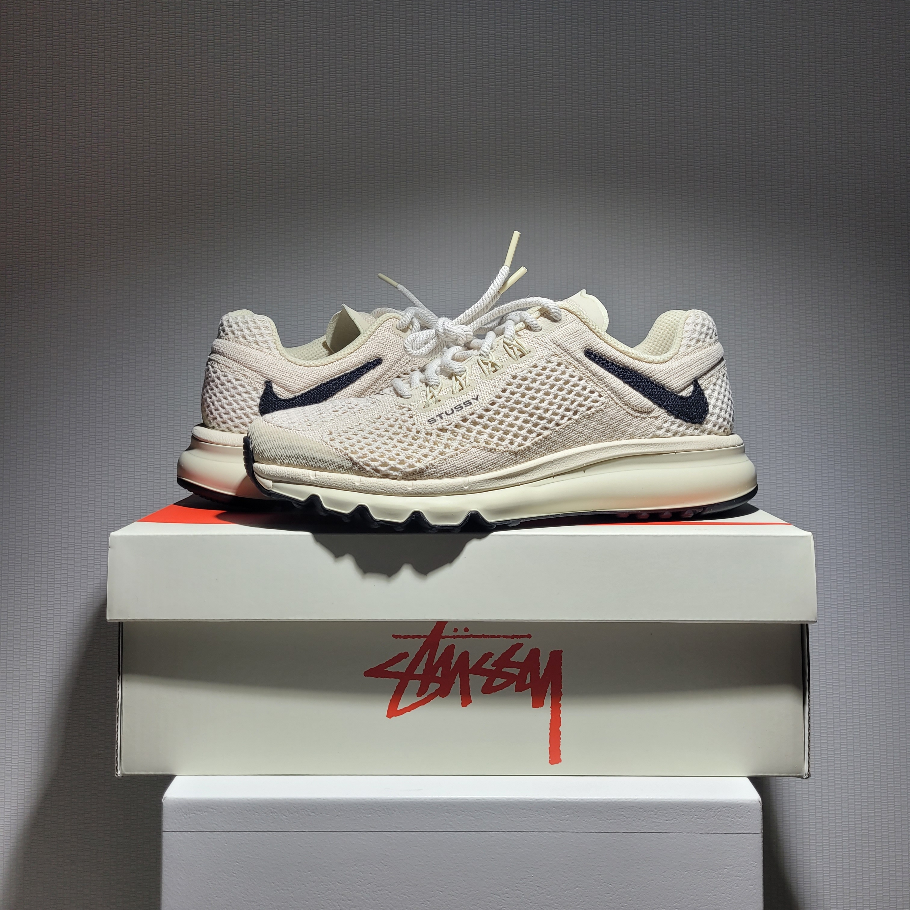 Nike x Stussy Air Max 2013 Fossil 착용 스타일