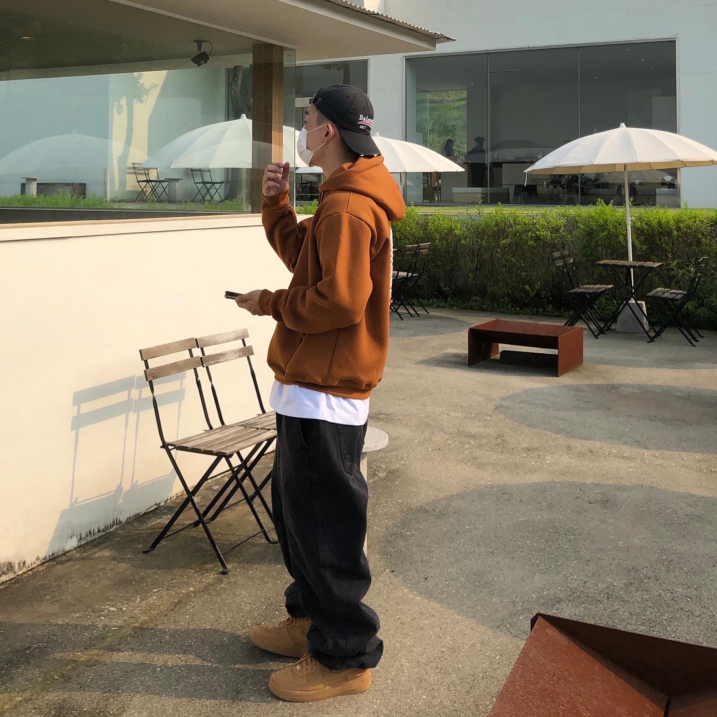 Nike x Supreme Air Force 1 Low Flax 착용 스타일 - 3