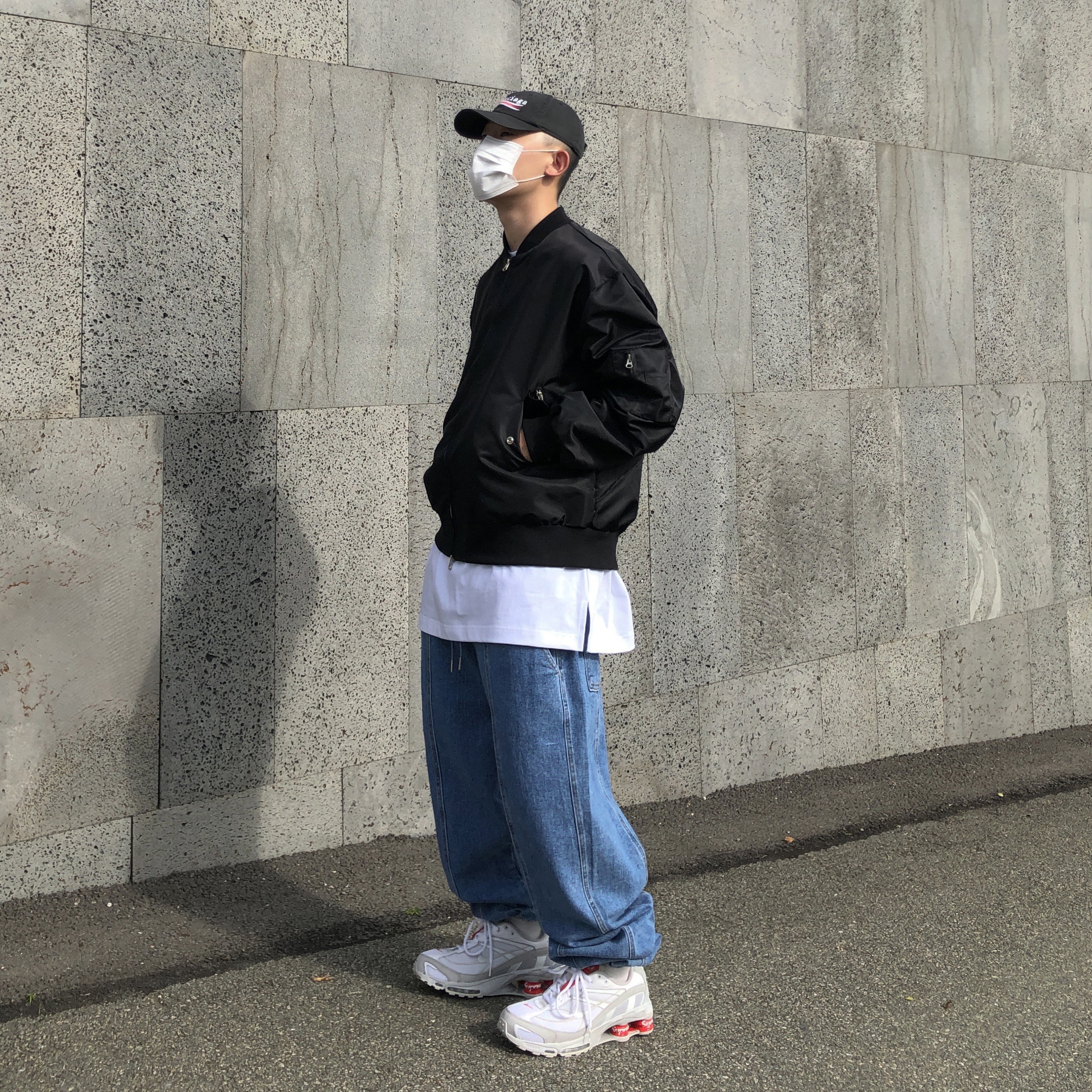 Nike x Supreme Shox Ride 2 SP White 착용 스타일 - 3