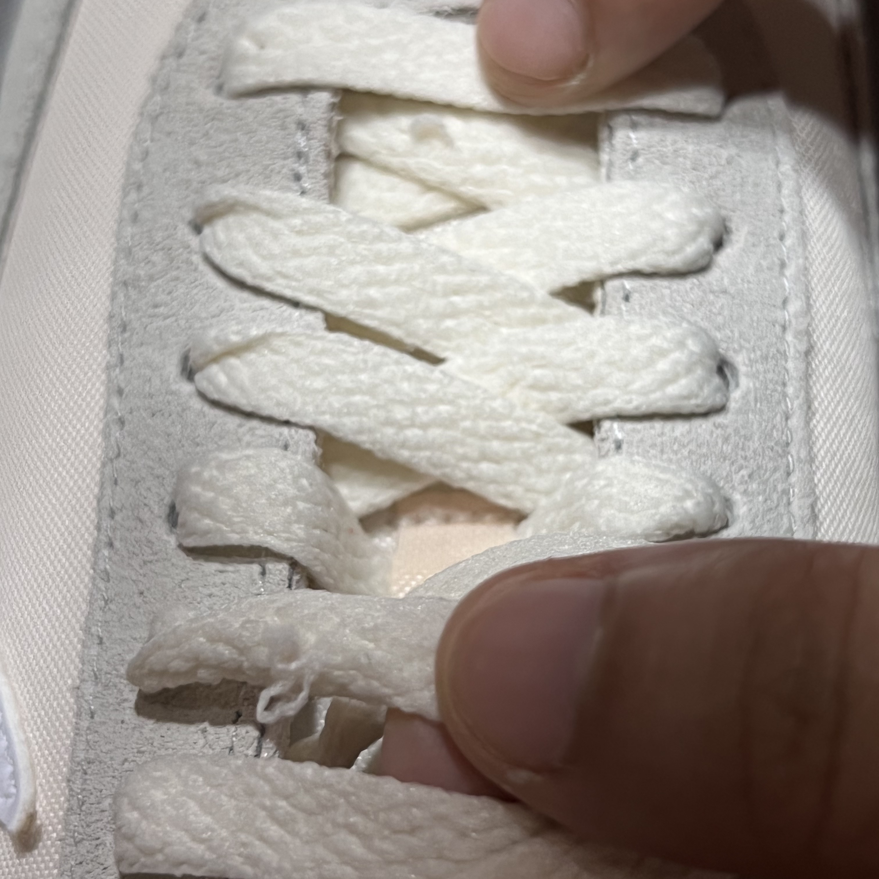 (W) Nike Daybreak Summit White 착용 스타일