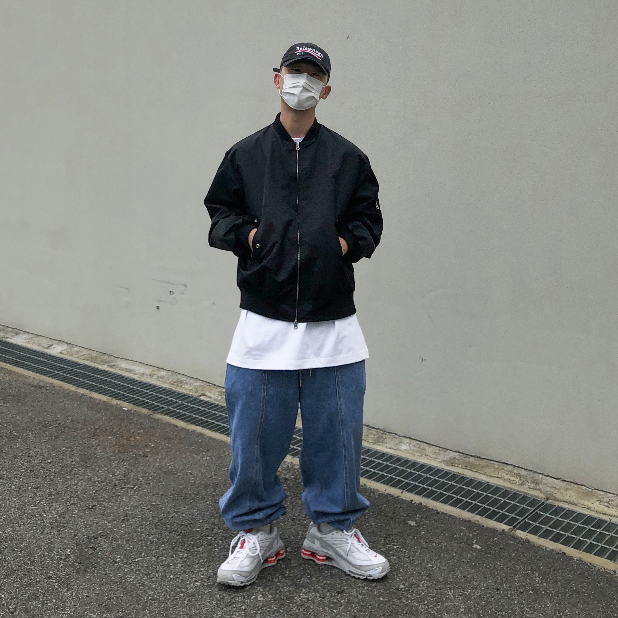 Nike x Supreme Shox Ride 2 SP White 착용 스타일 - 5